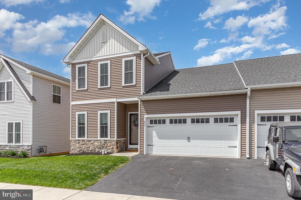 Photo of 217 Waters Edge Drive, MOUNT JOY, PA 17552 (MLS # PALA2068584)