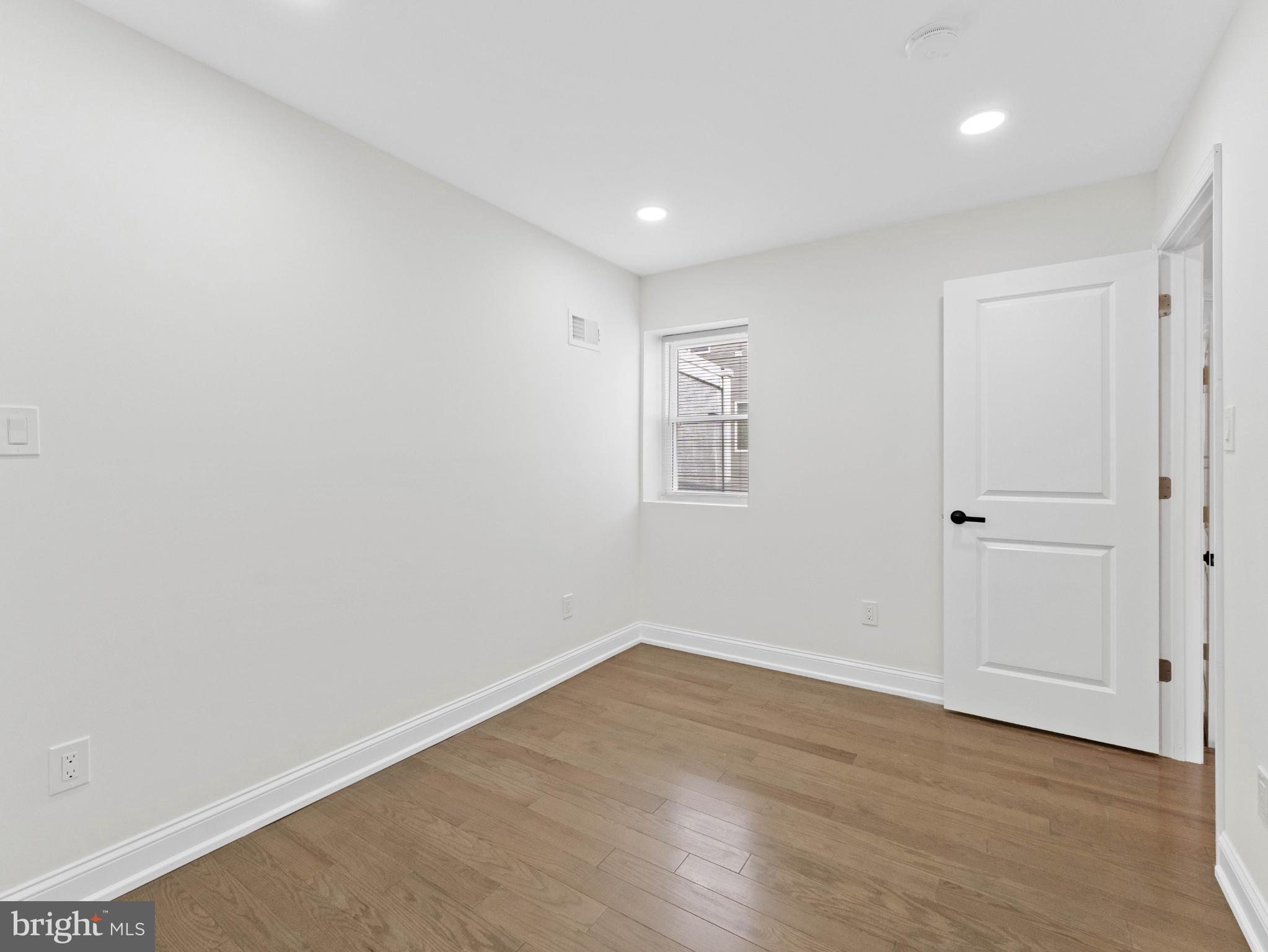 NEWBOLD - Residential