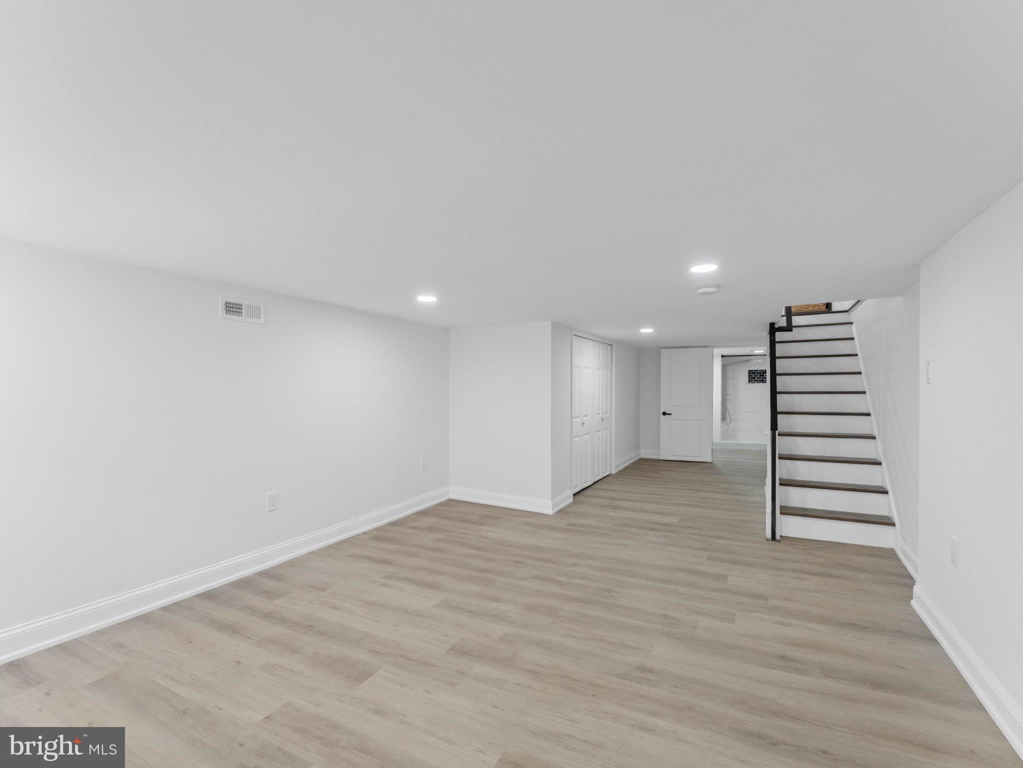 NEWBOLD - Residential