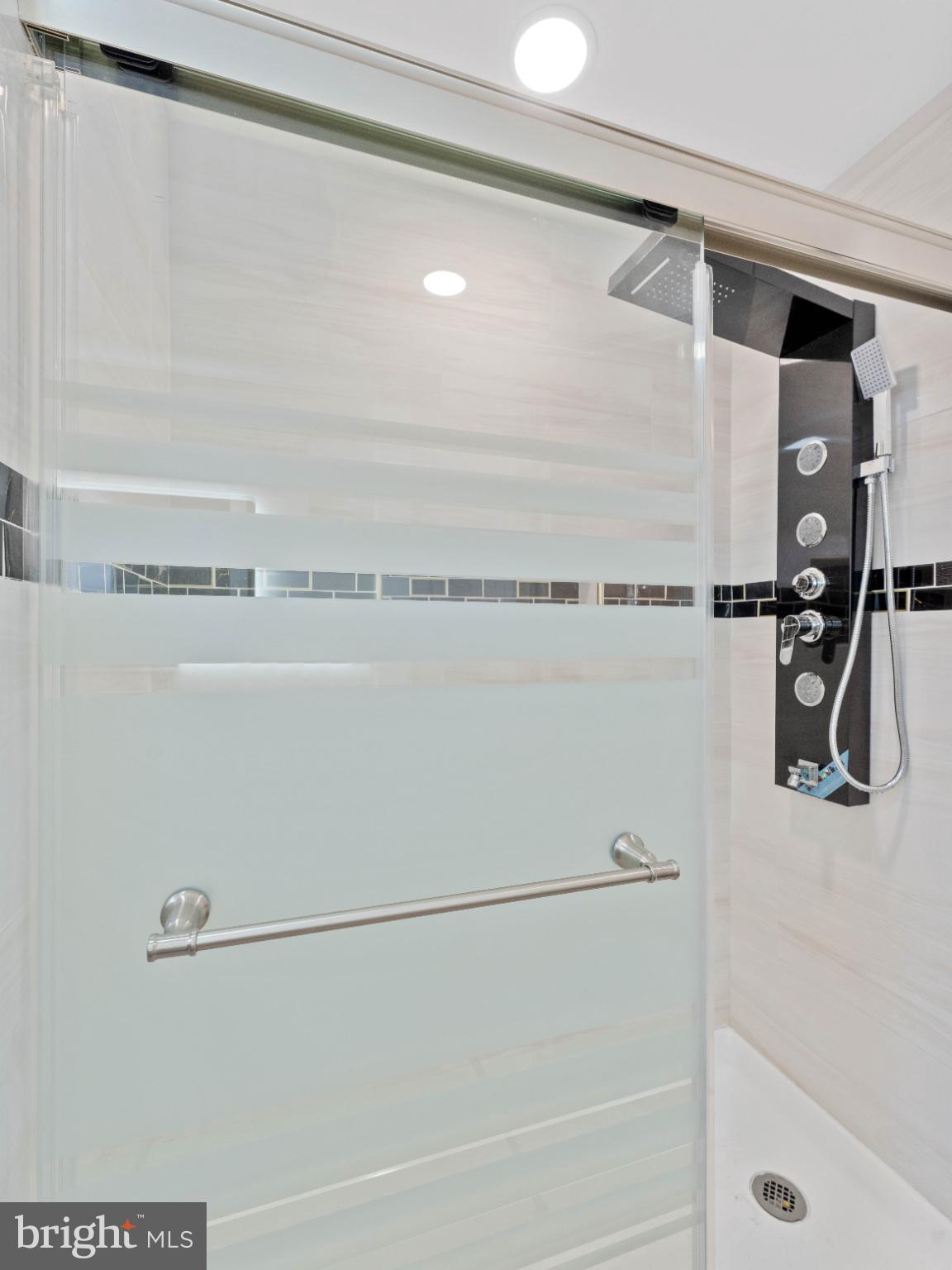 NEWBOLD - Residential