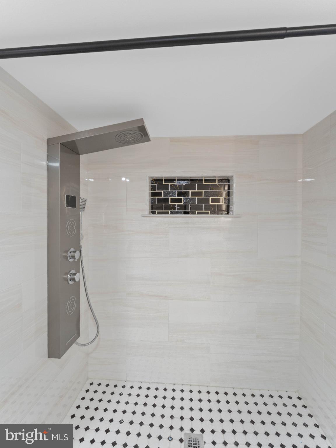 NEWBOLD - Residential