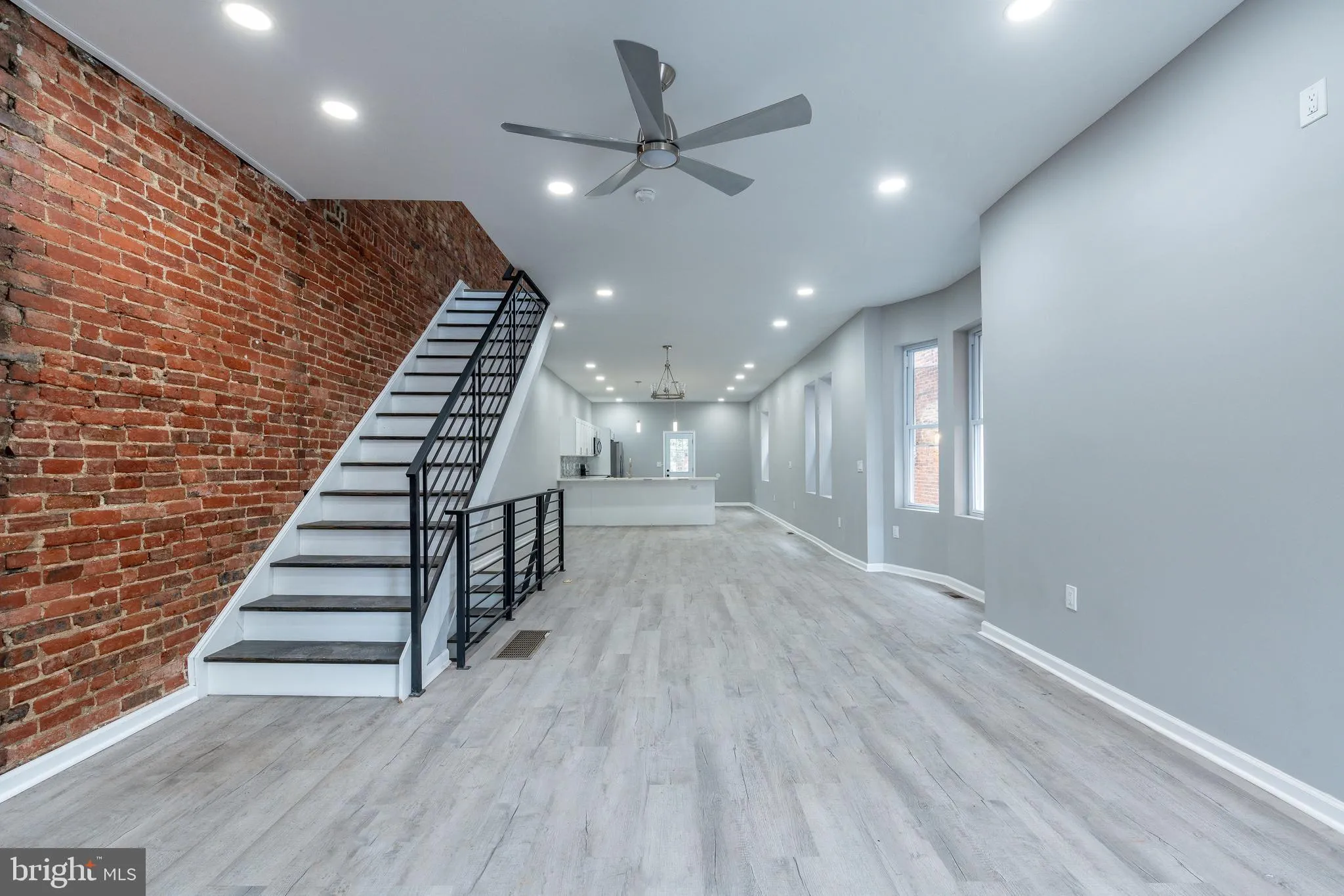 Philadelphia, Pennsylvania 19143, United States, 3 Bedrooms Bedrooms, ,3 BathroomsBathrooms,Residential,Active,146931