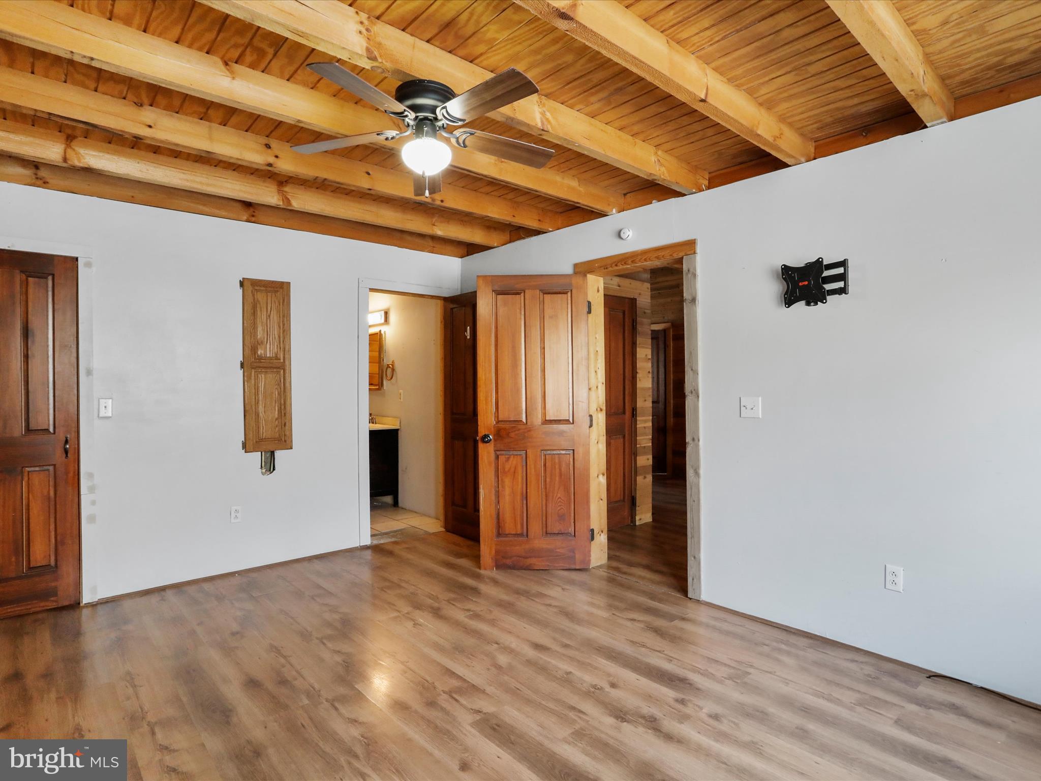 WOODS AT TAYLOR LAKE - Residential