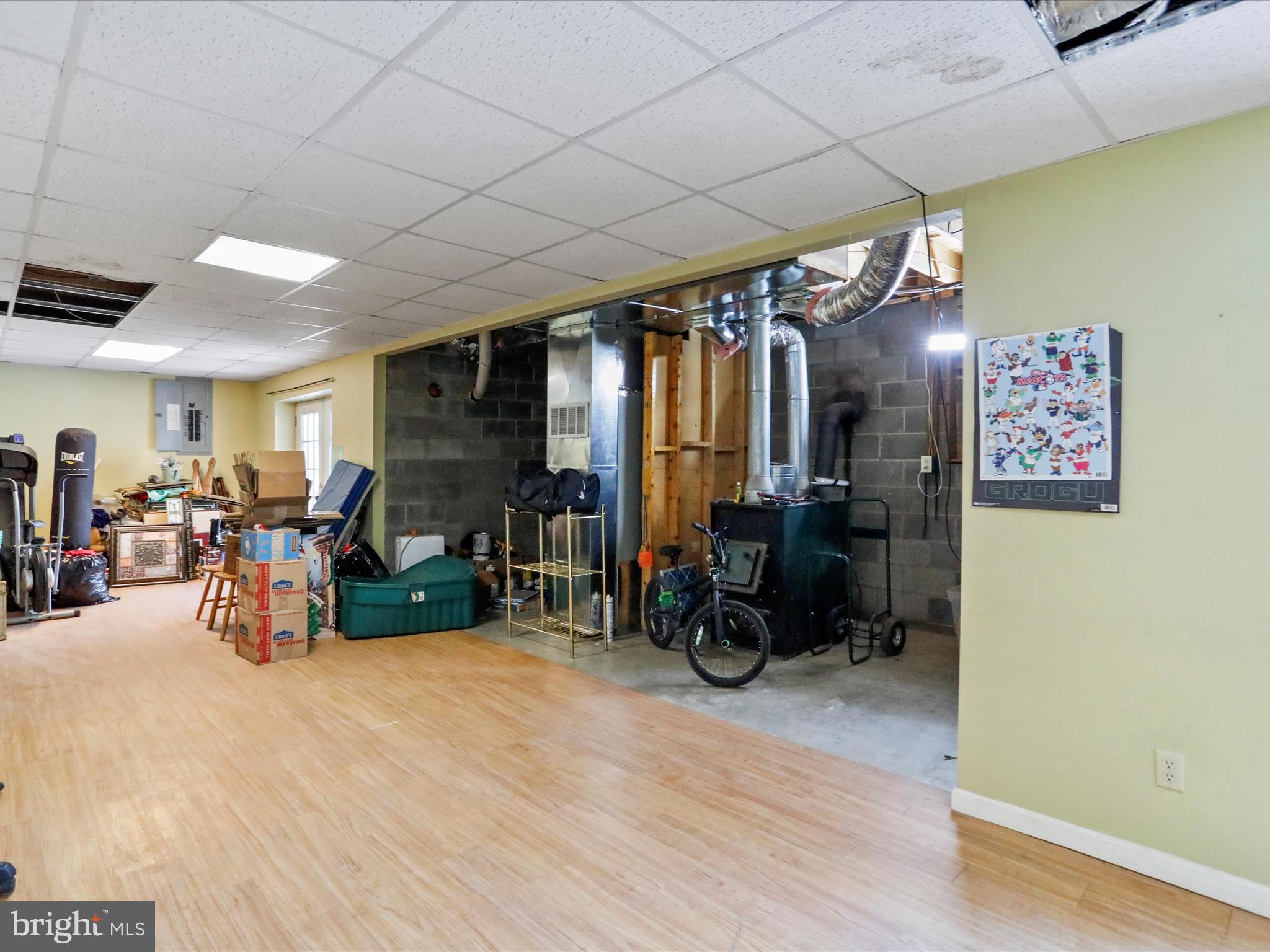 WOODS AT TAYLOR LAKE - Residential