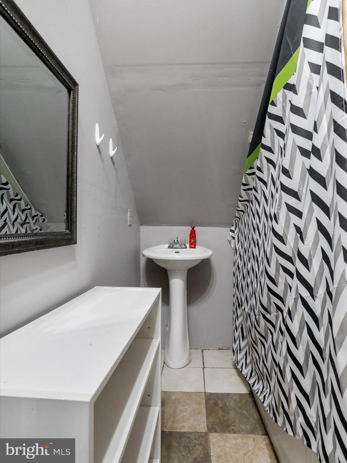 WOODS AT TAYLOR LAKE - Residential