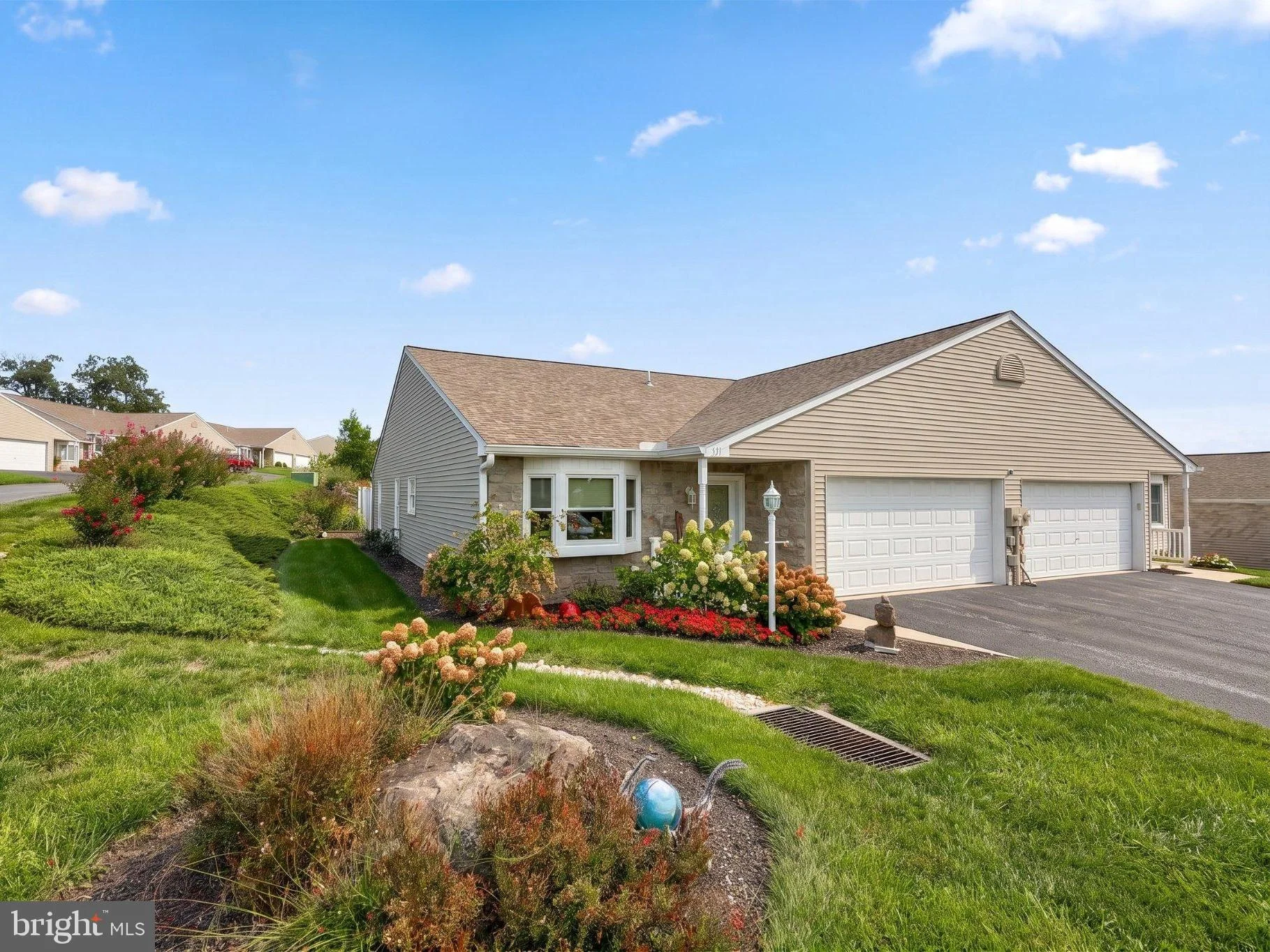 531 Buckthorn Drive, York, PA, 17406