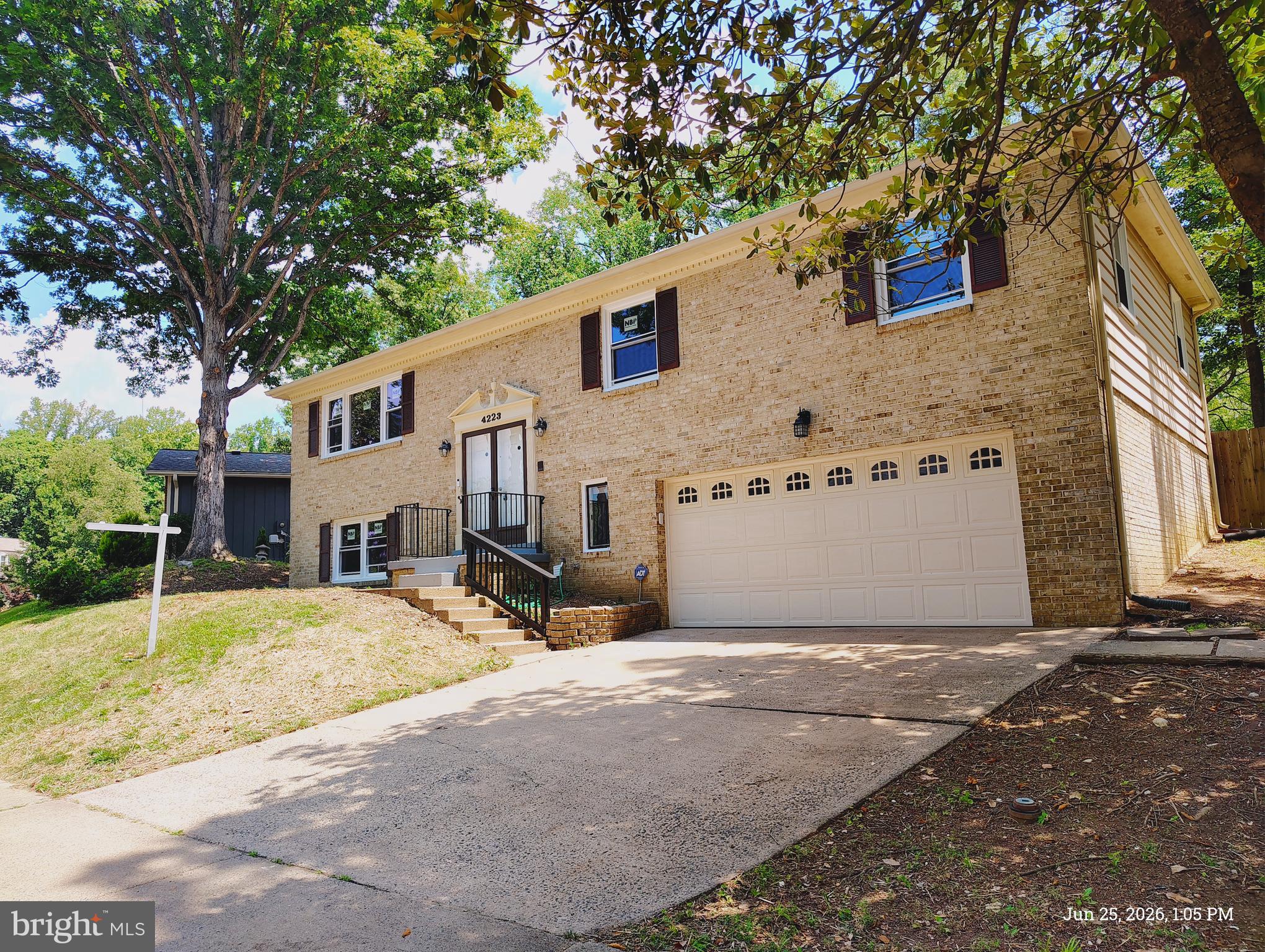 4223 AVON DRIVE
