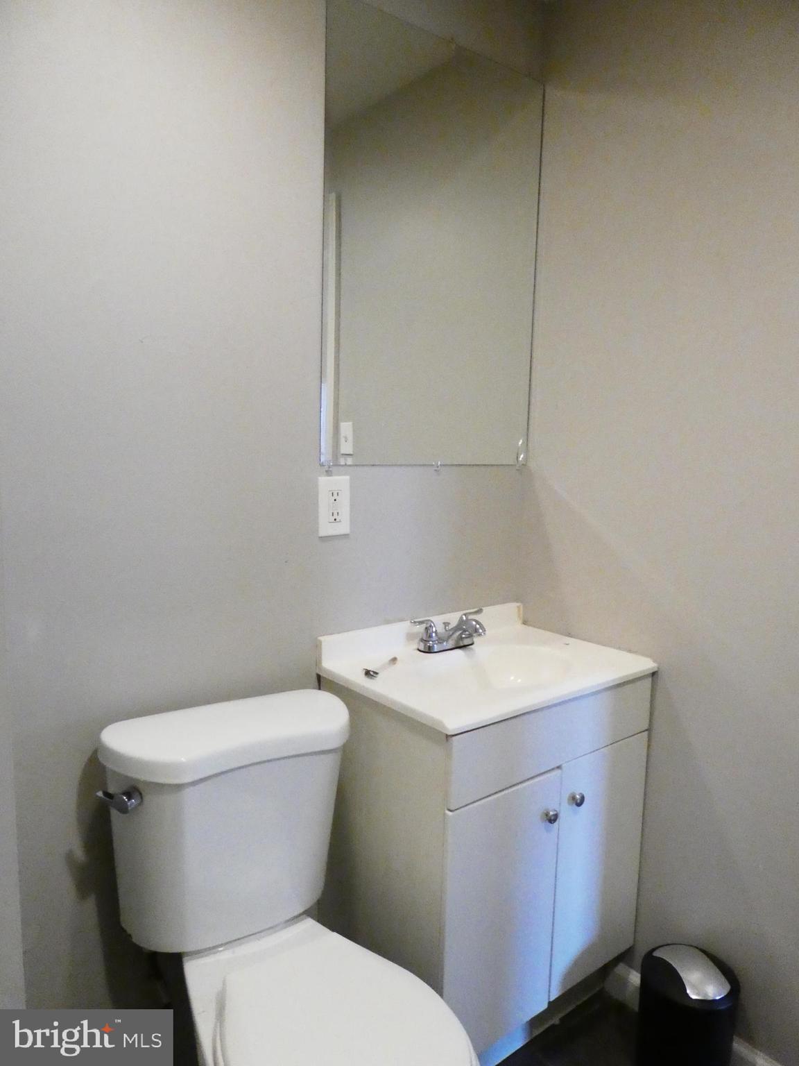 FELTONVILLE - Residential Income