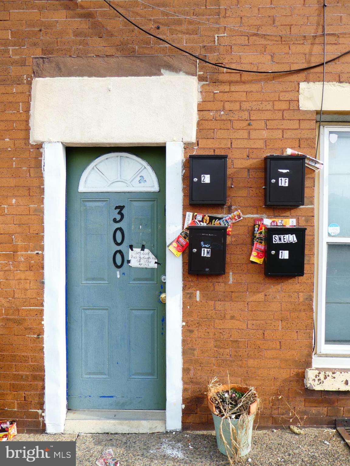 FELTONVILLE - Residential Income