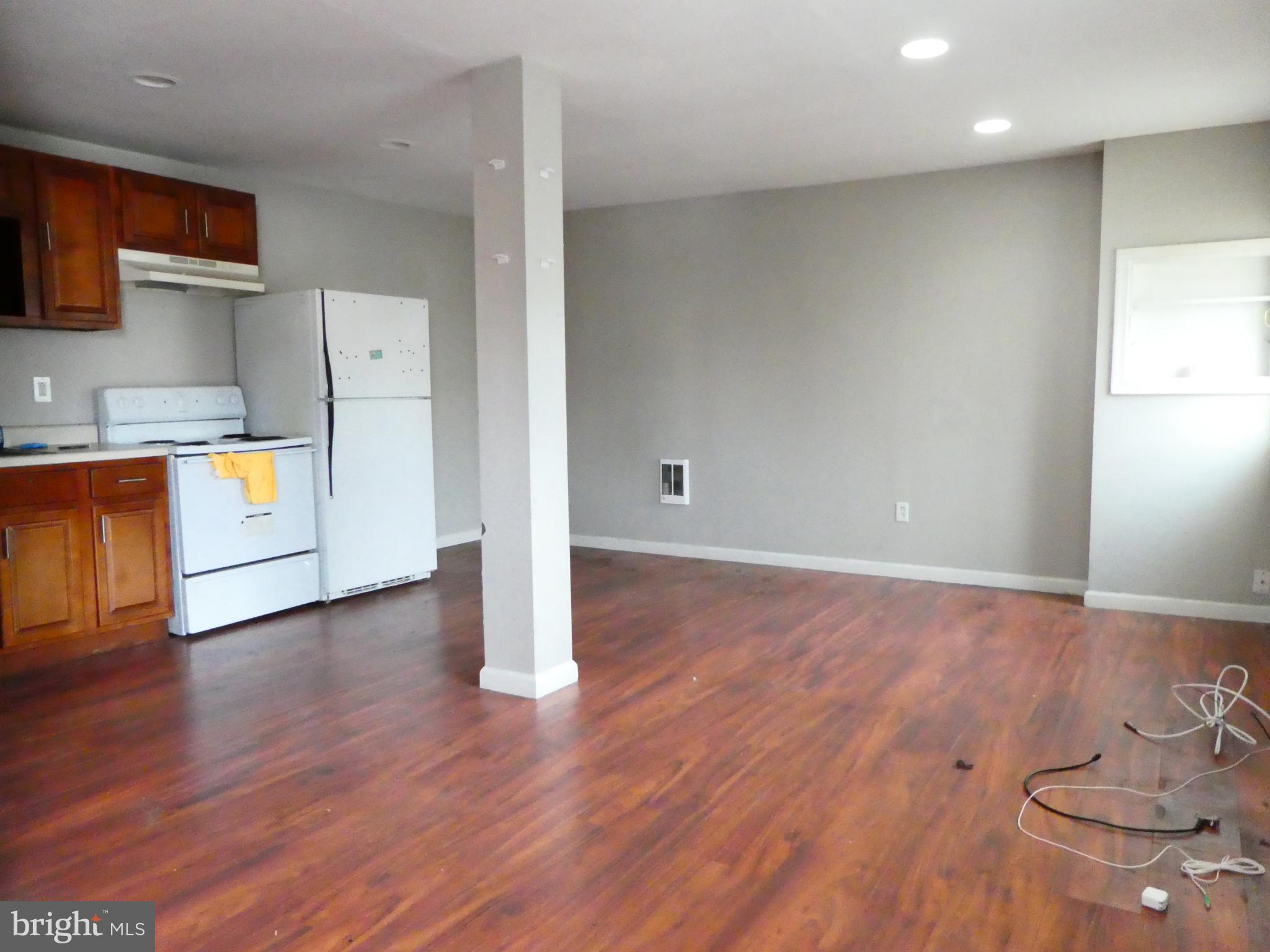 FELTONVILLE - Residential Income