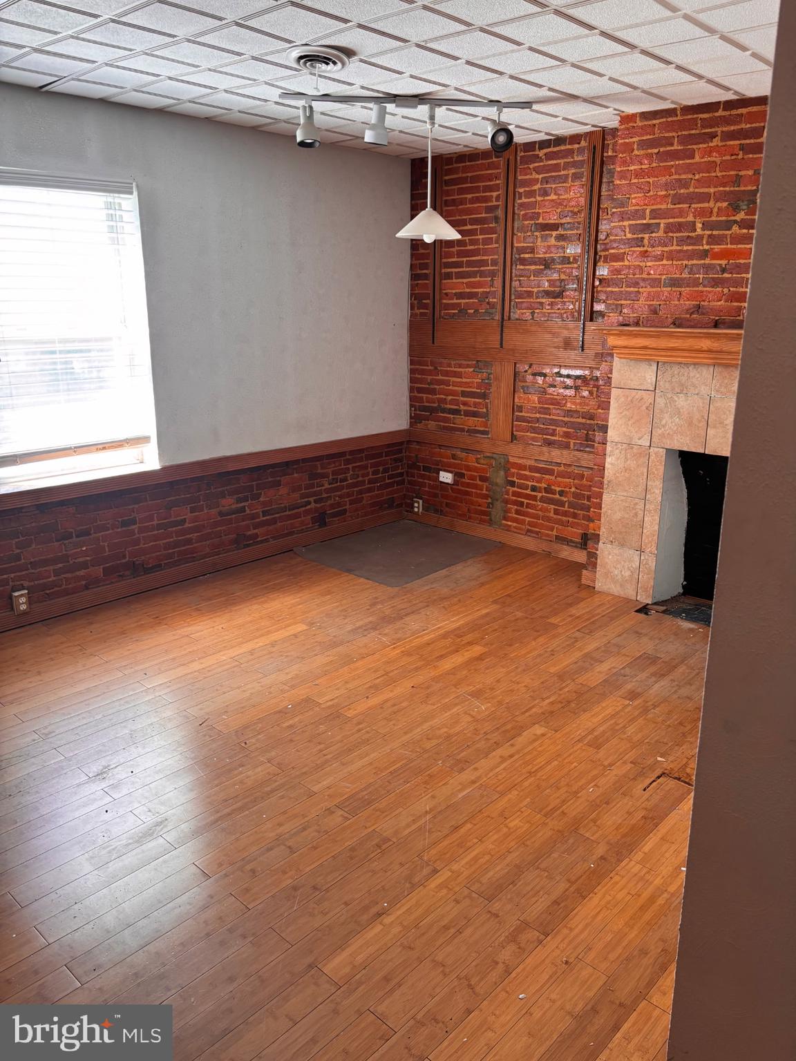 LOWER CHARLES VILLAGE - Commercial Sale