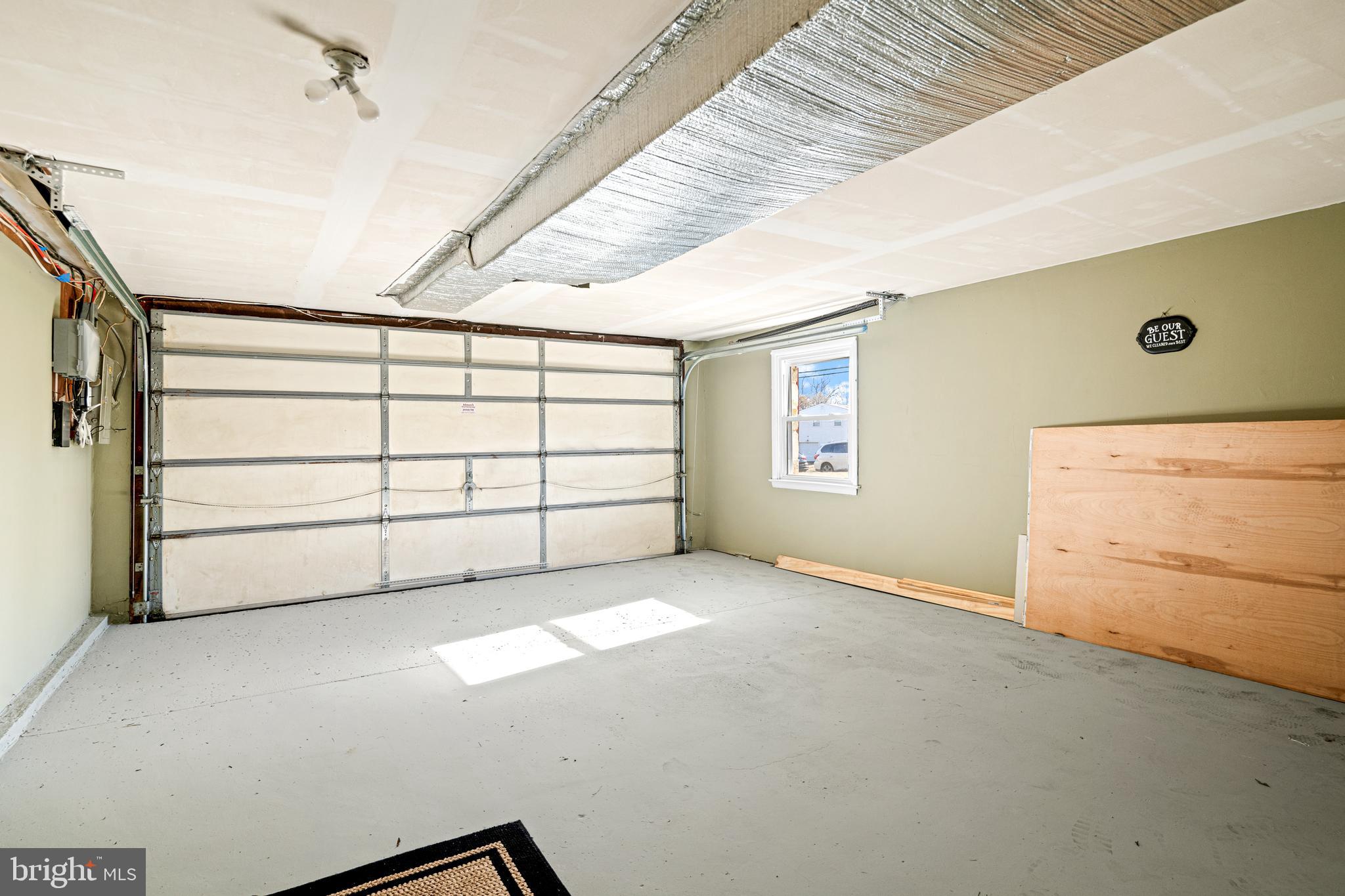 TRAYMORE MANOR - Residential