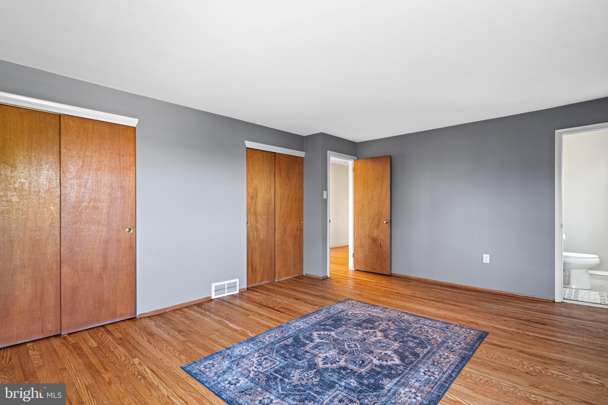 TRAYMORE MANOR - Residential