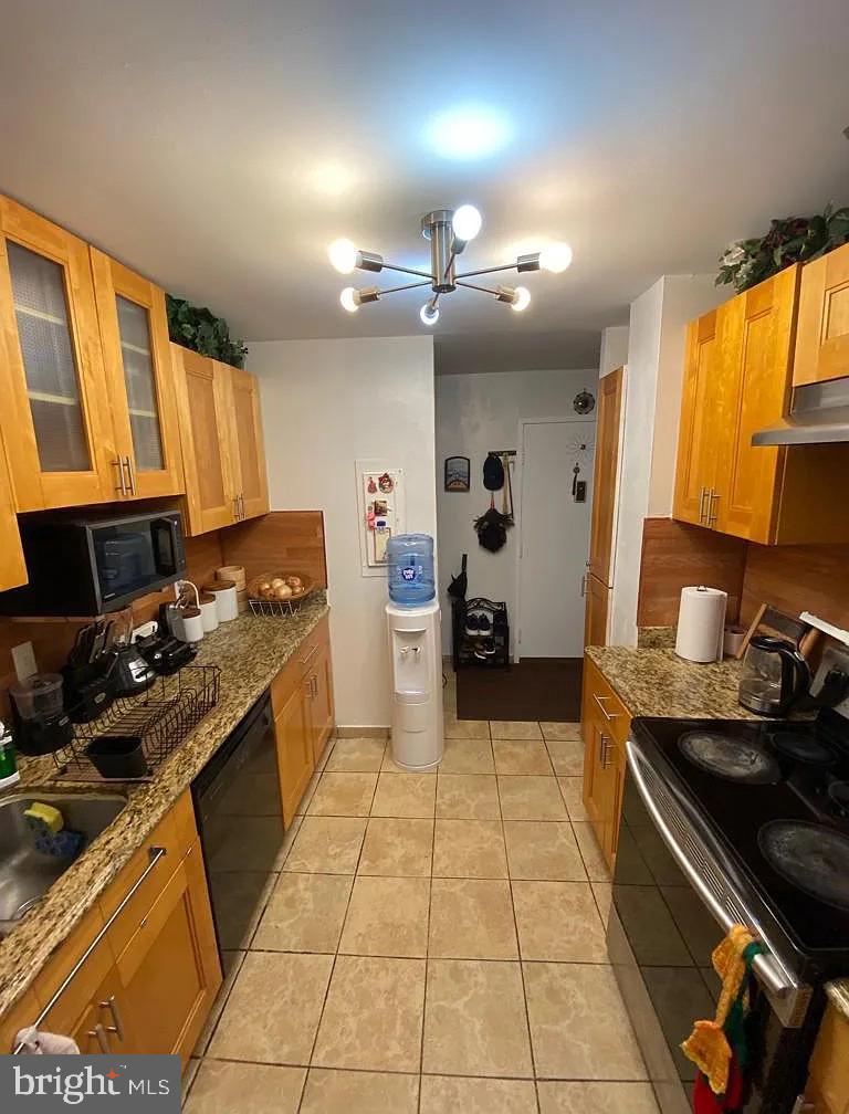 BARCROFT HILLS - Residential Lease