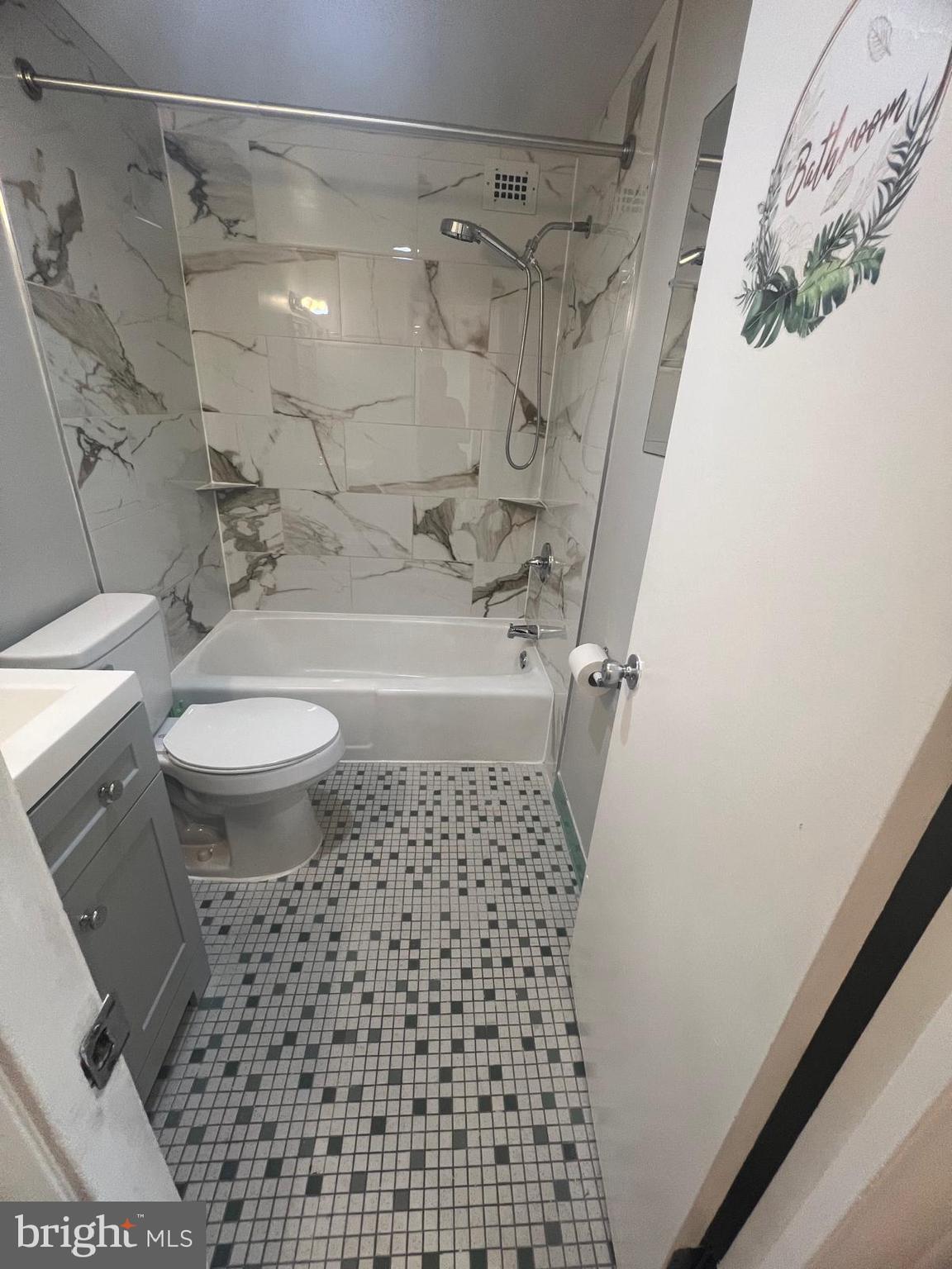 BARCROFT HILLS - Residential Lease