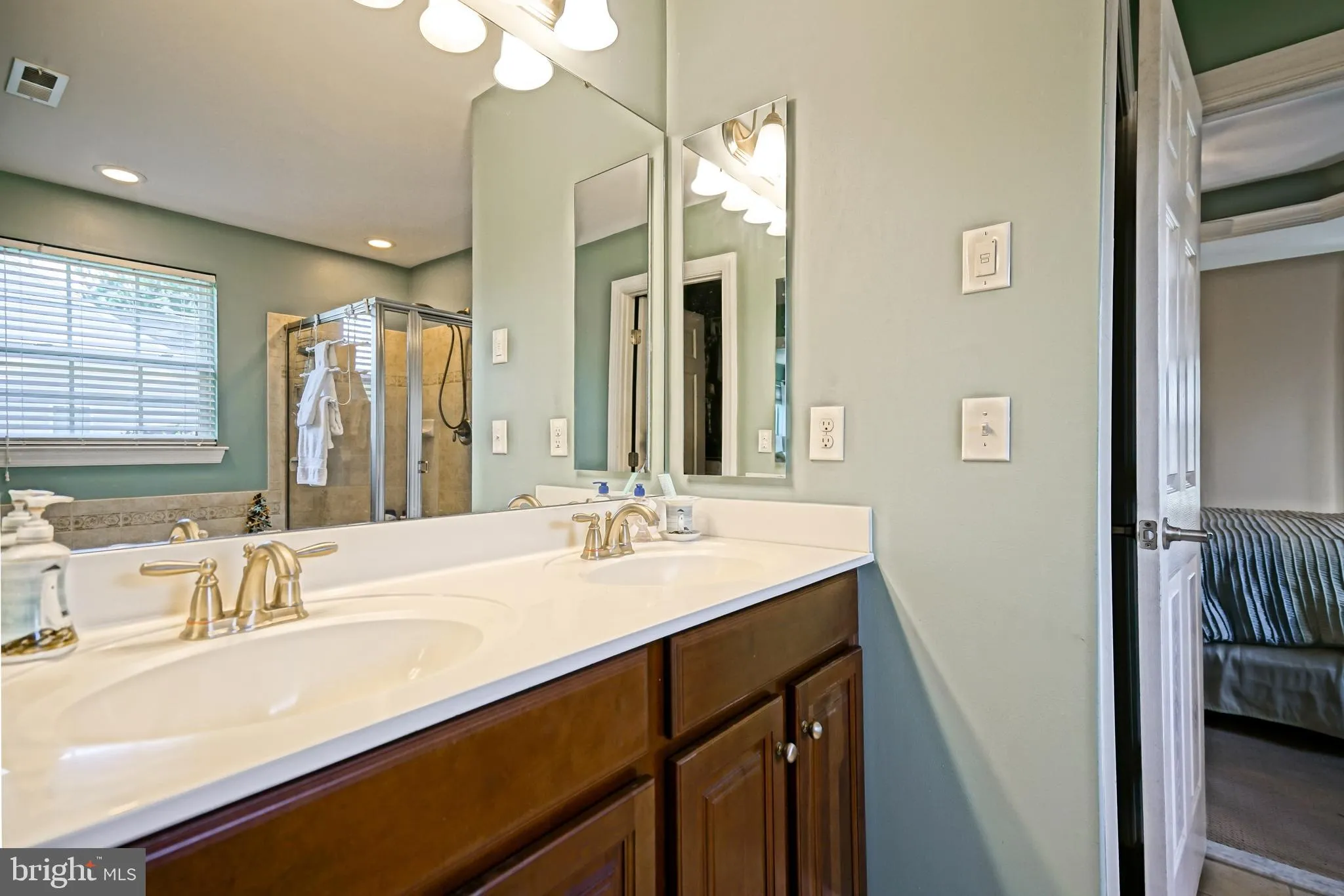 Lewes, Delaware 19958, United States, 4 Bedrooms Bedrooms, ,3 BathroomsBathrooms,Residential,Active,232098