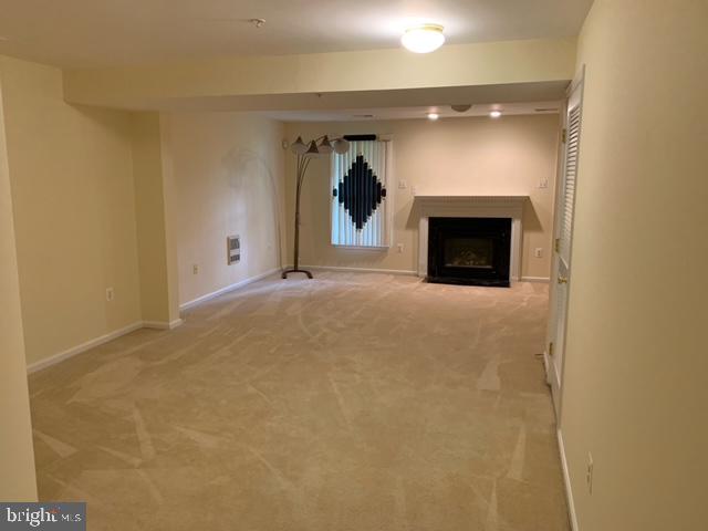 VISTA GARDENS PLAT 1> - Residential Lease