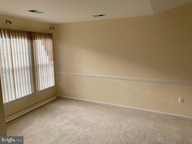 VISTA GARDENS PLAT 1> - Residential Lease