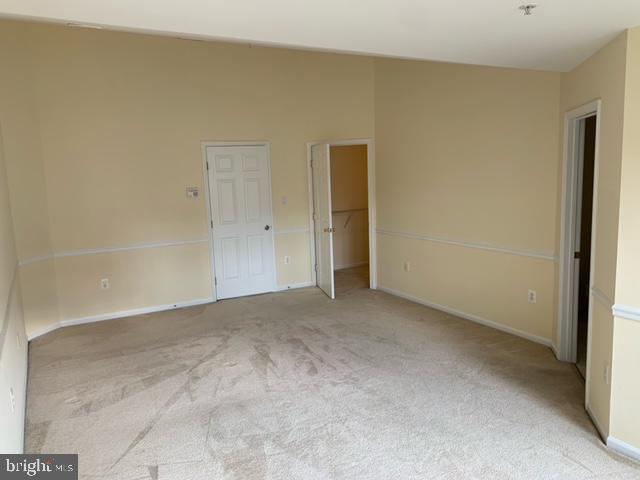 VISTA GARDENS PLAT 1> - Residential Lease