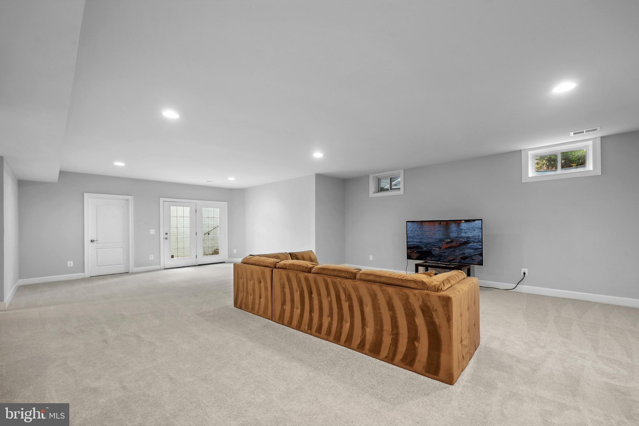 FALCONAIRE - Residential