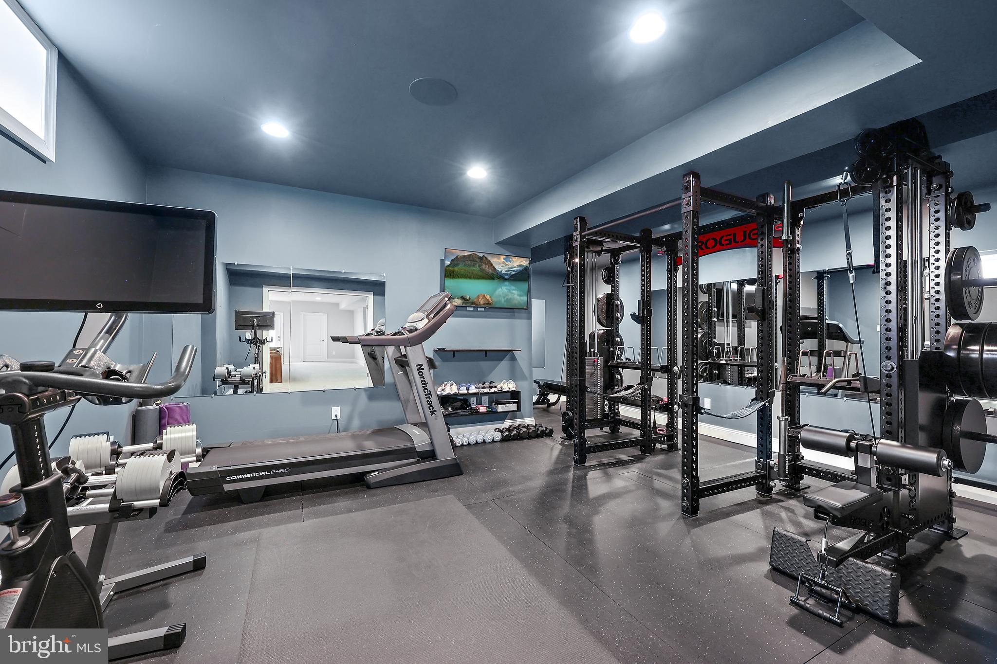 FALCONAIRE - Residential