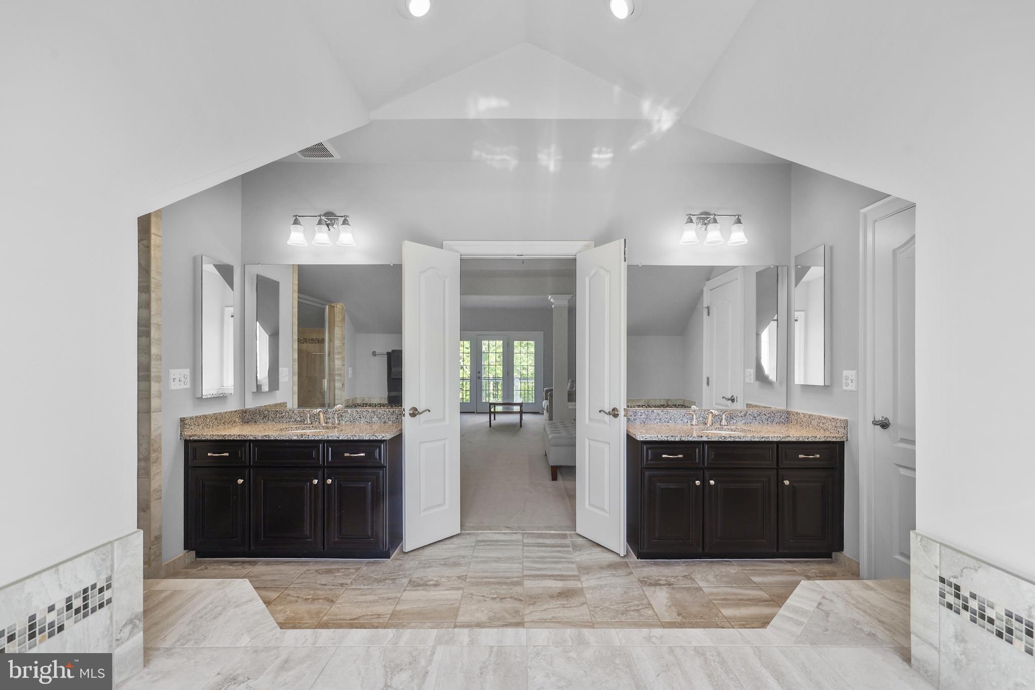 FALCONAIRE - Residential