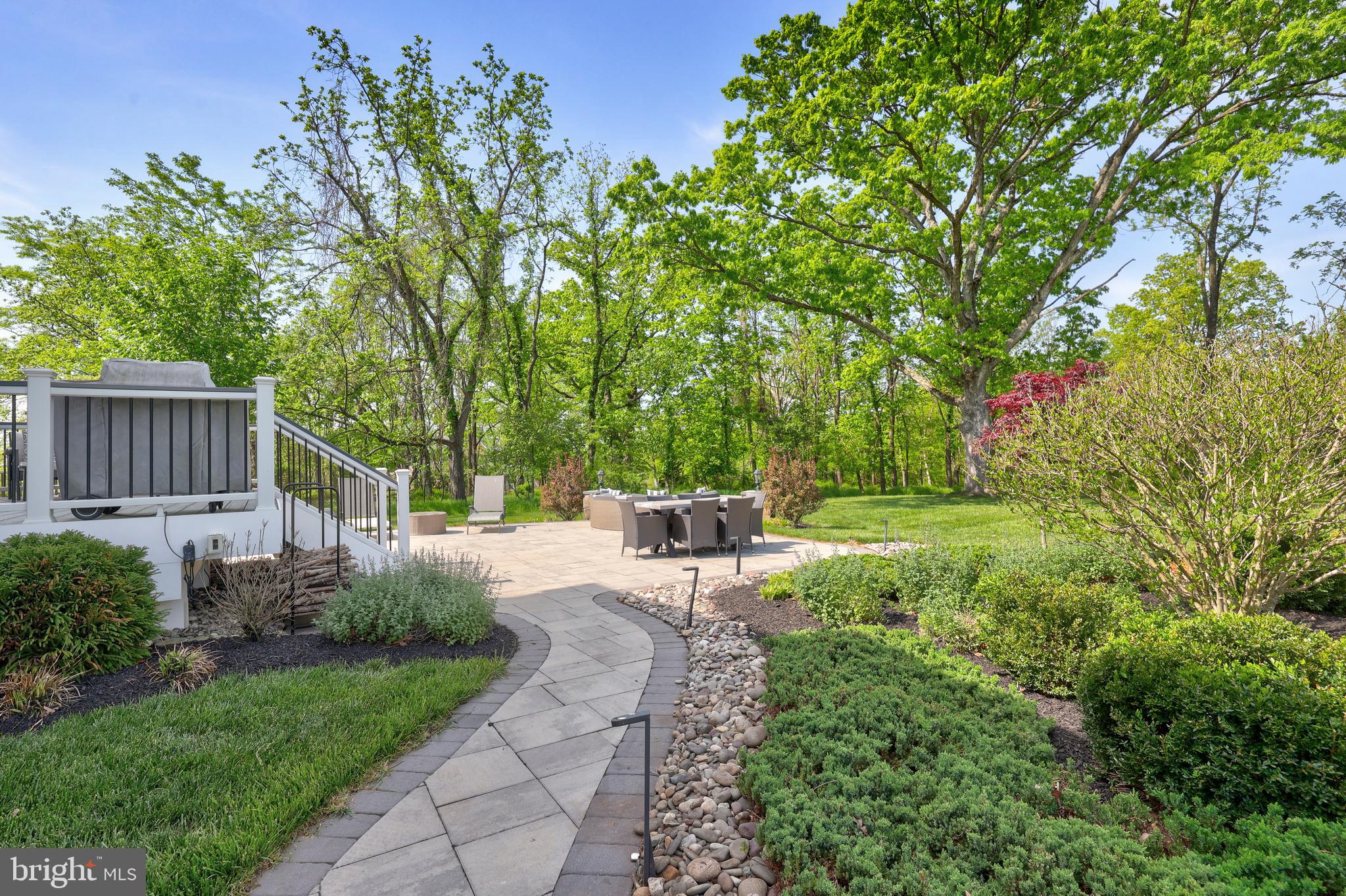 FALCONAIRE - Residential