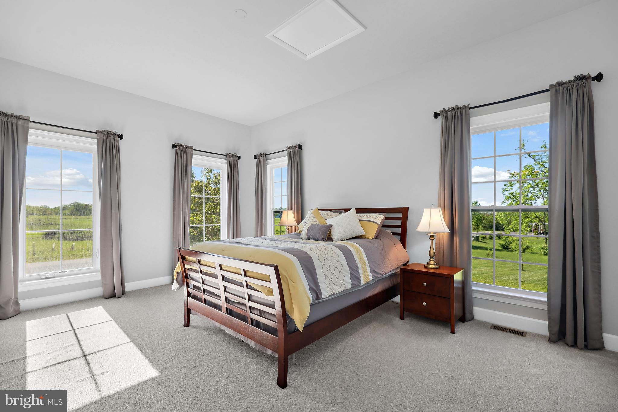 FALCONAIRE - Residential