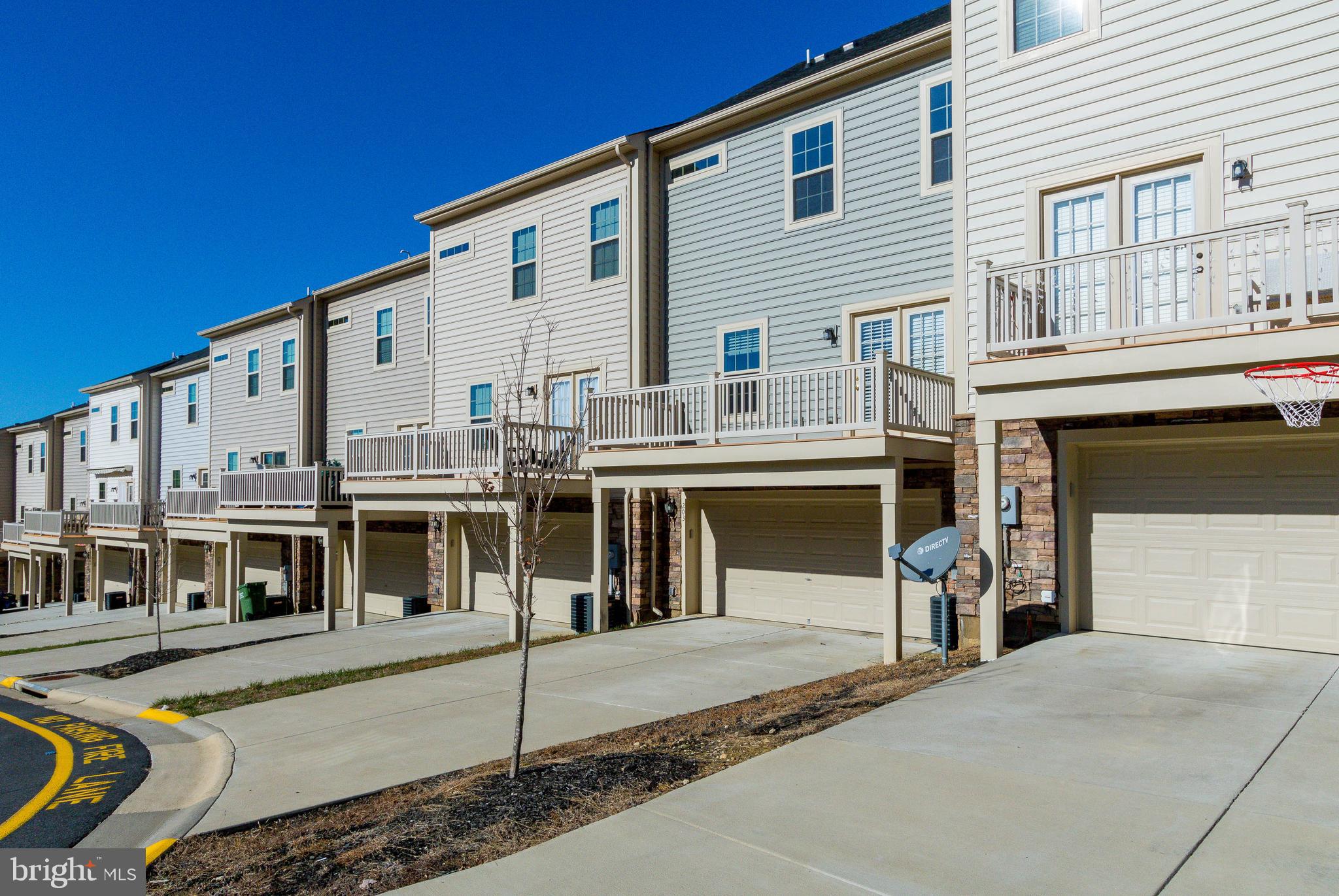 EMBREY MILL - Residential Lease