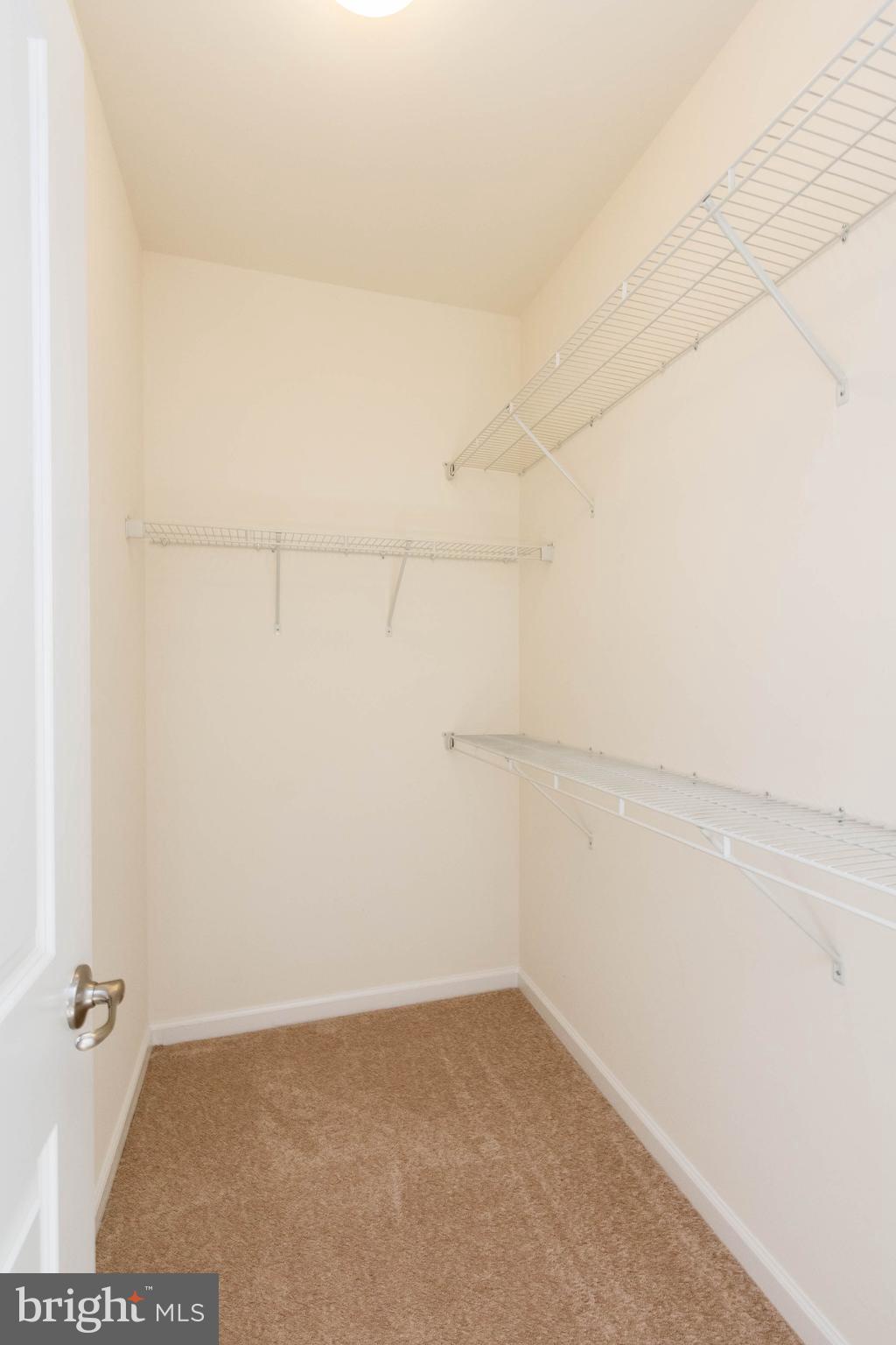 EMBREY MILL - Residential Lease