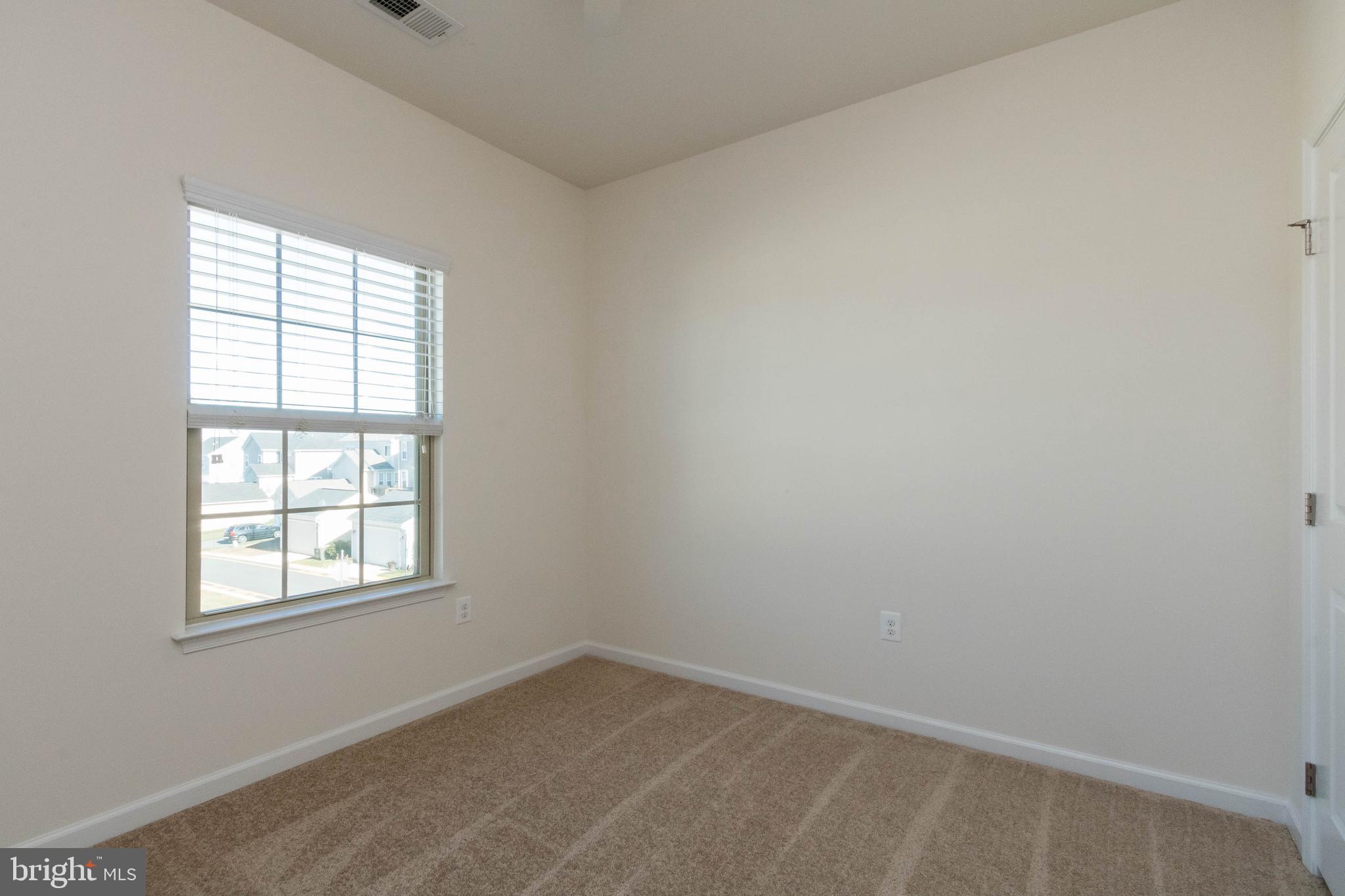 EMBREY MILL - Residential Lease