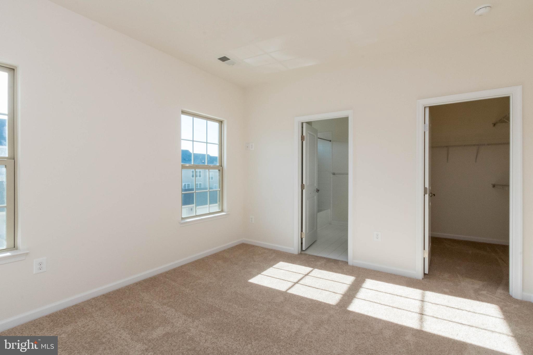 EMBREY MILL - Residential Lease