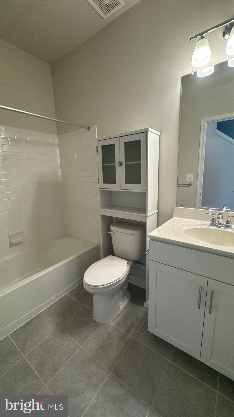 309 IBIS COURT
