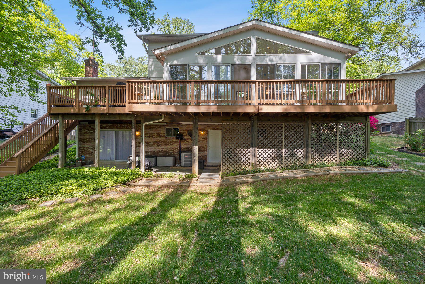 BEL PRE WOODS - Residential