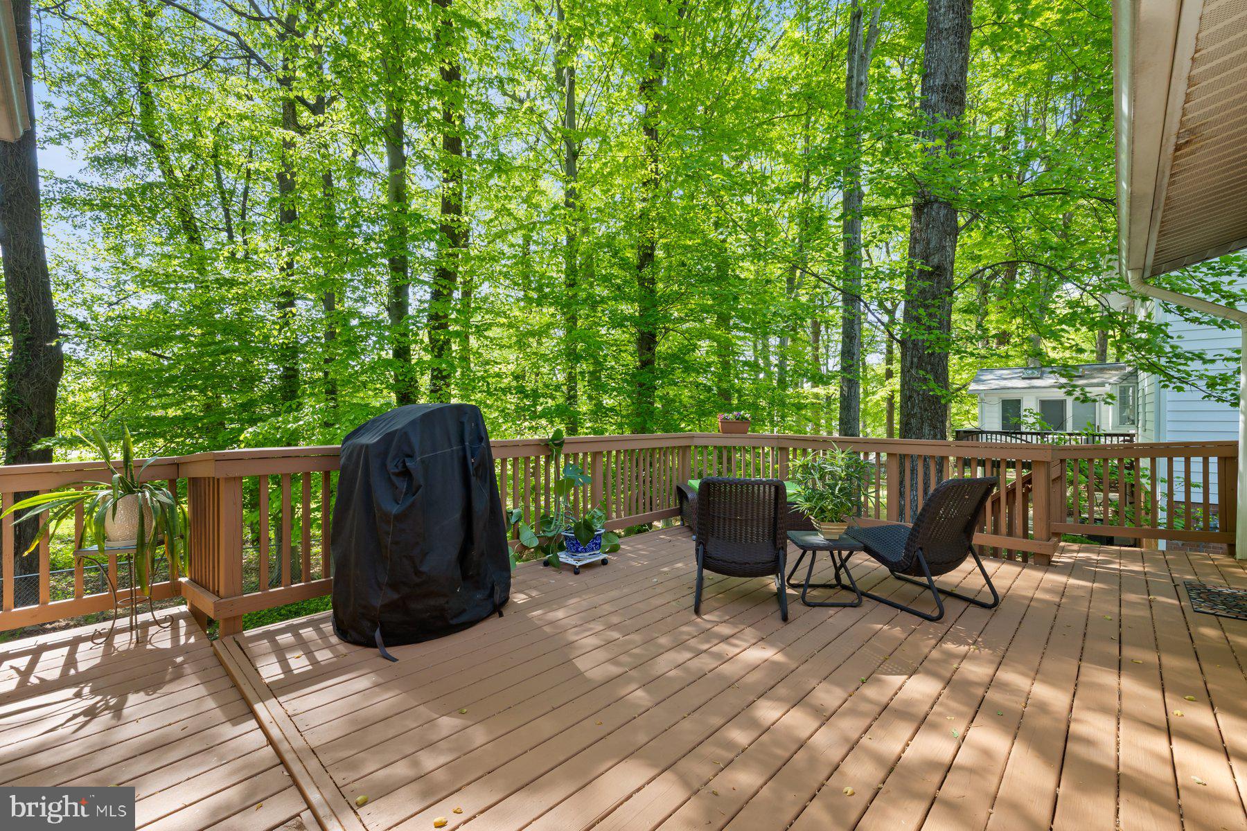 BEL PRE WOODS - Residential