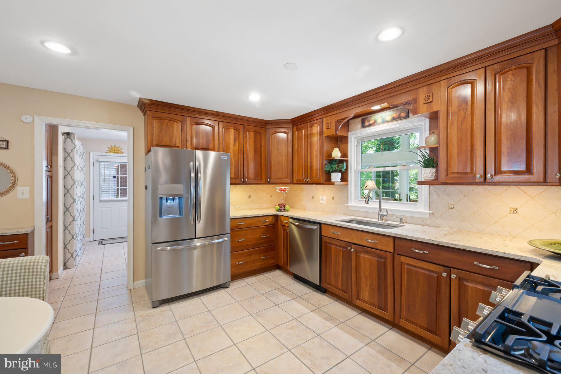 BEL PRE WOODS - Residential