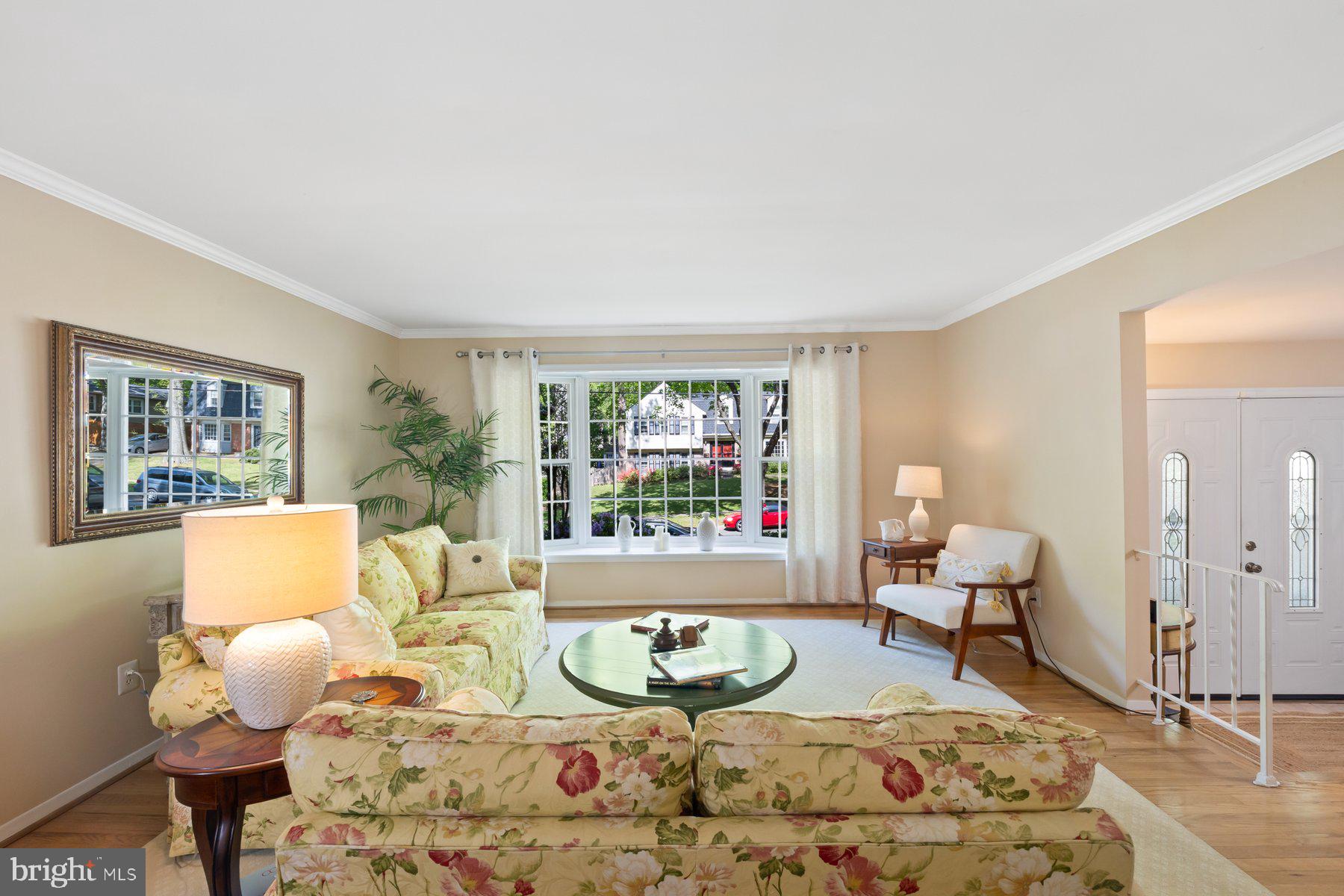 BEL PRE WOODS - Residential