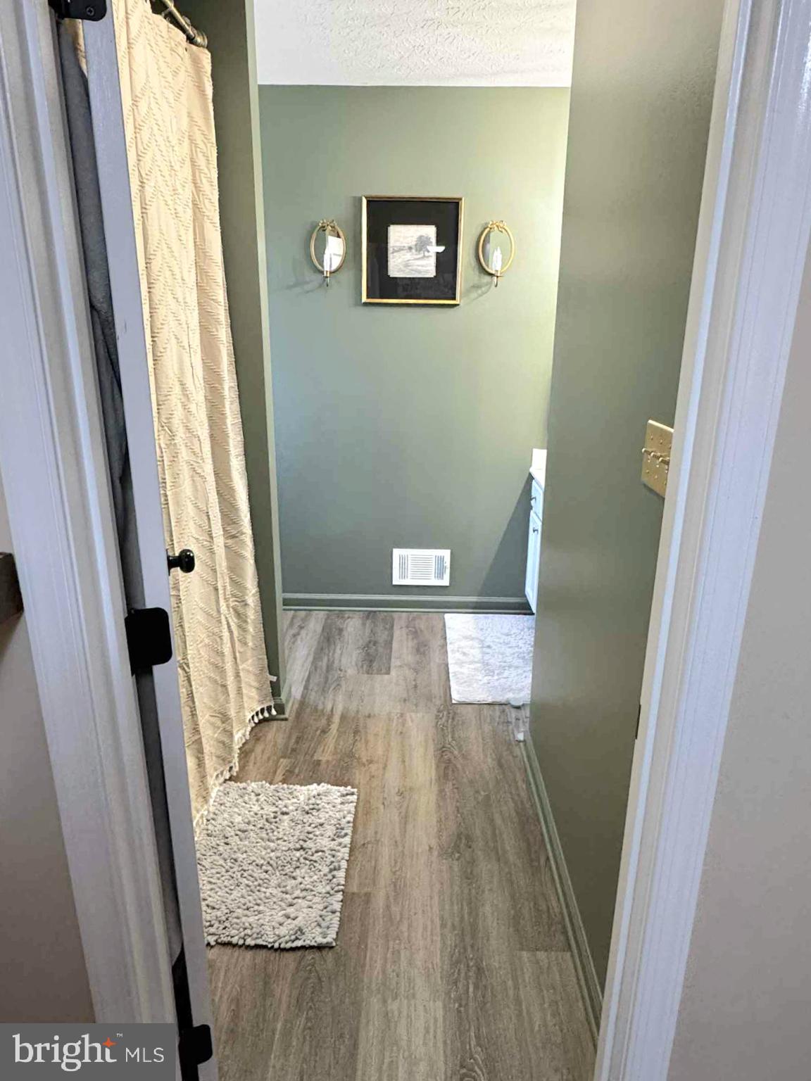 BUTLERS BRIDGE - Residential