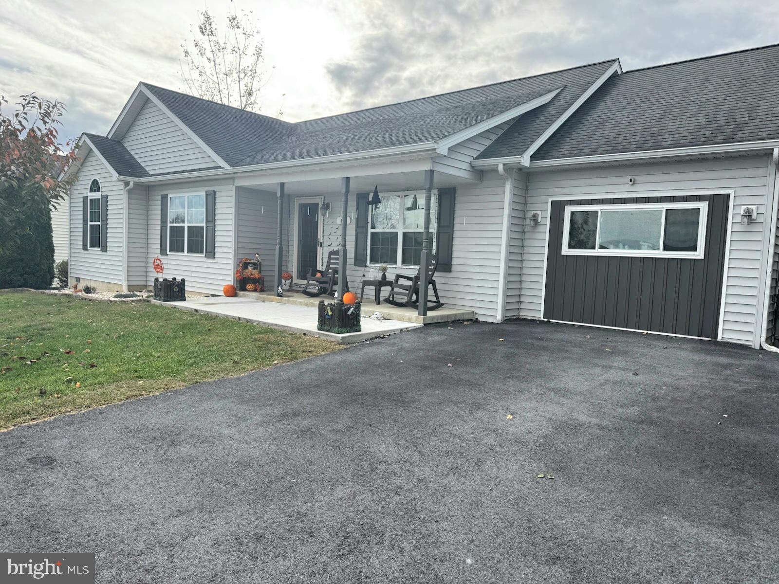 BUTLERS BRIDGE - Residential