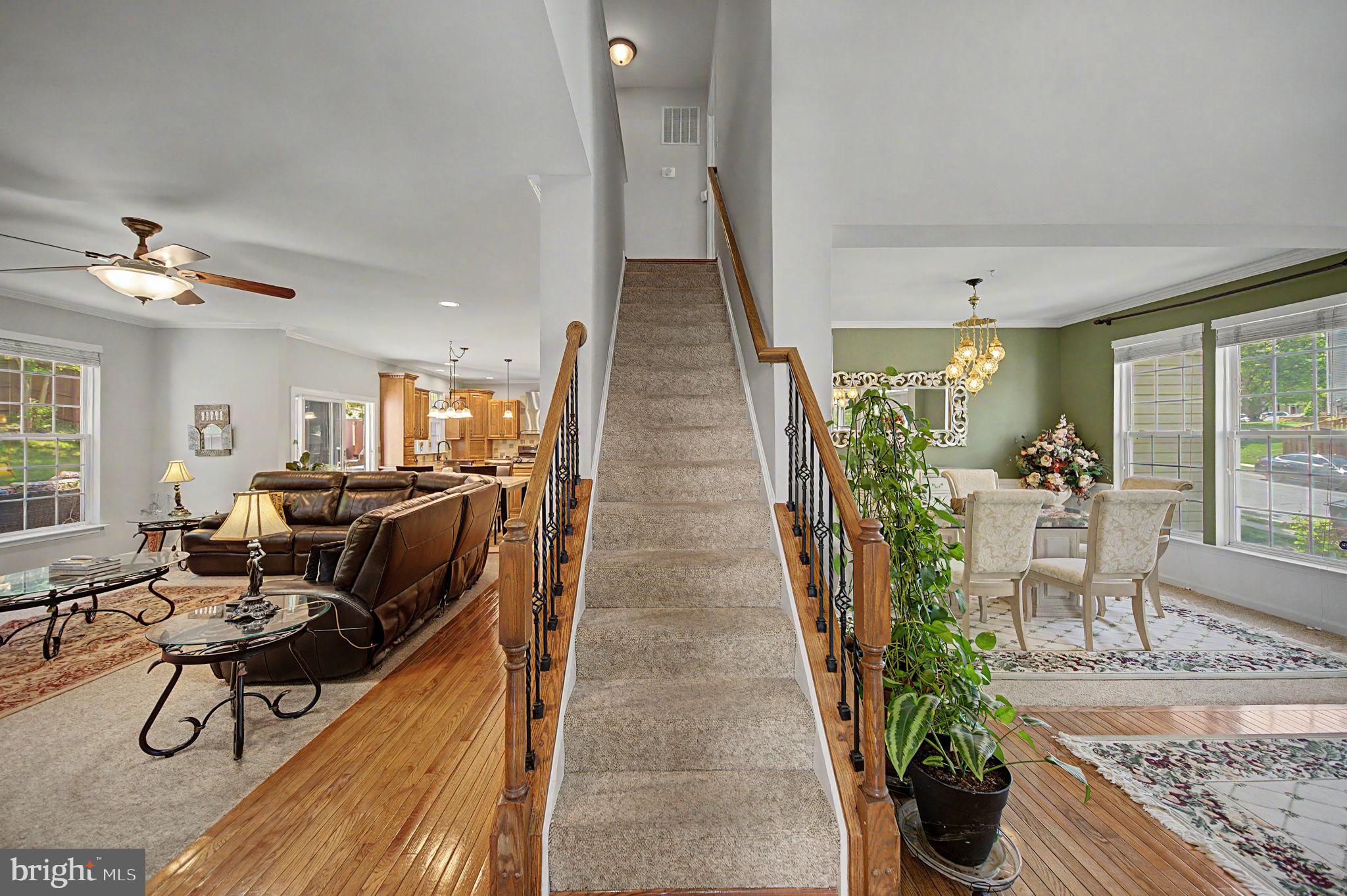 CARDINAL GLEN - Residential