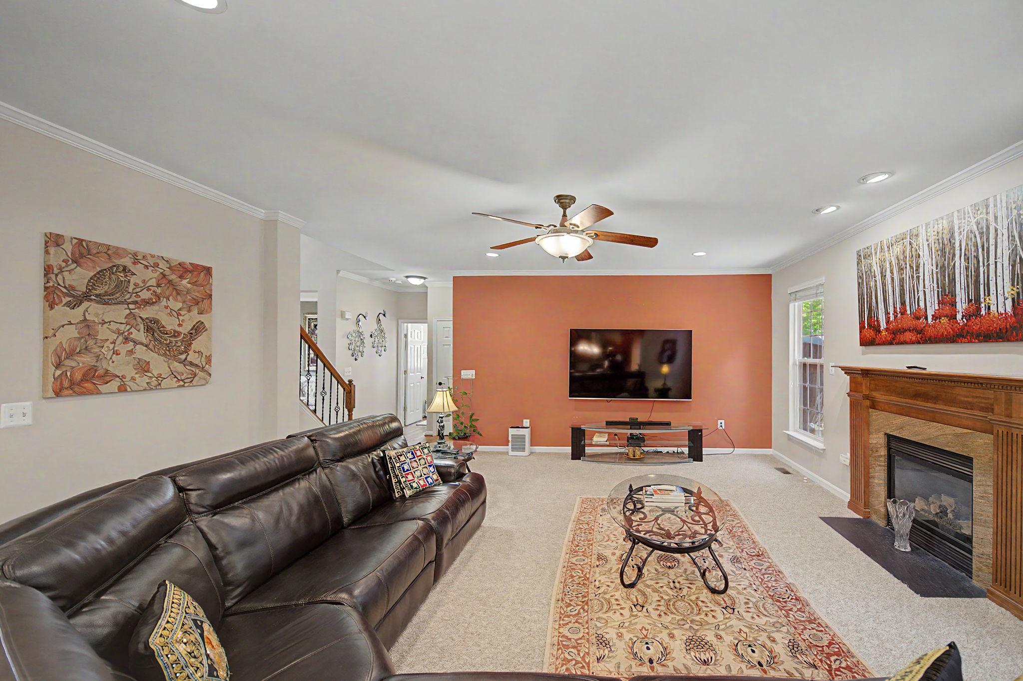 CARDINAL GLEN - Residential