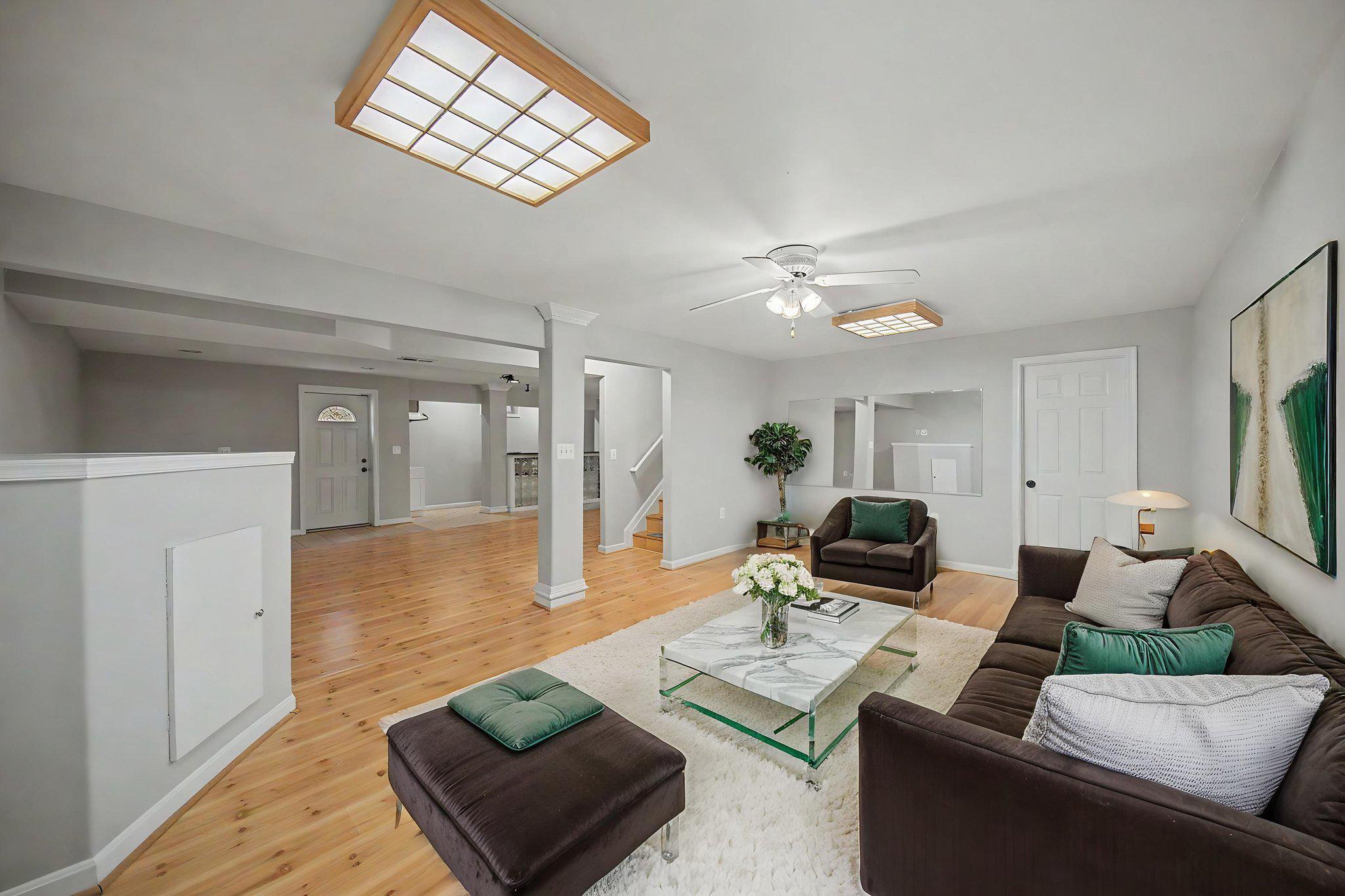 CARDINAL GLEN - Residential