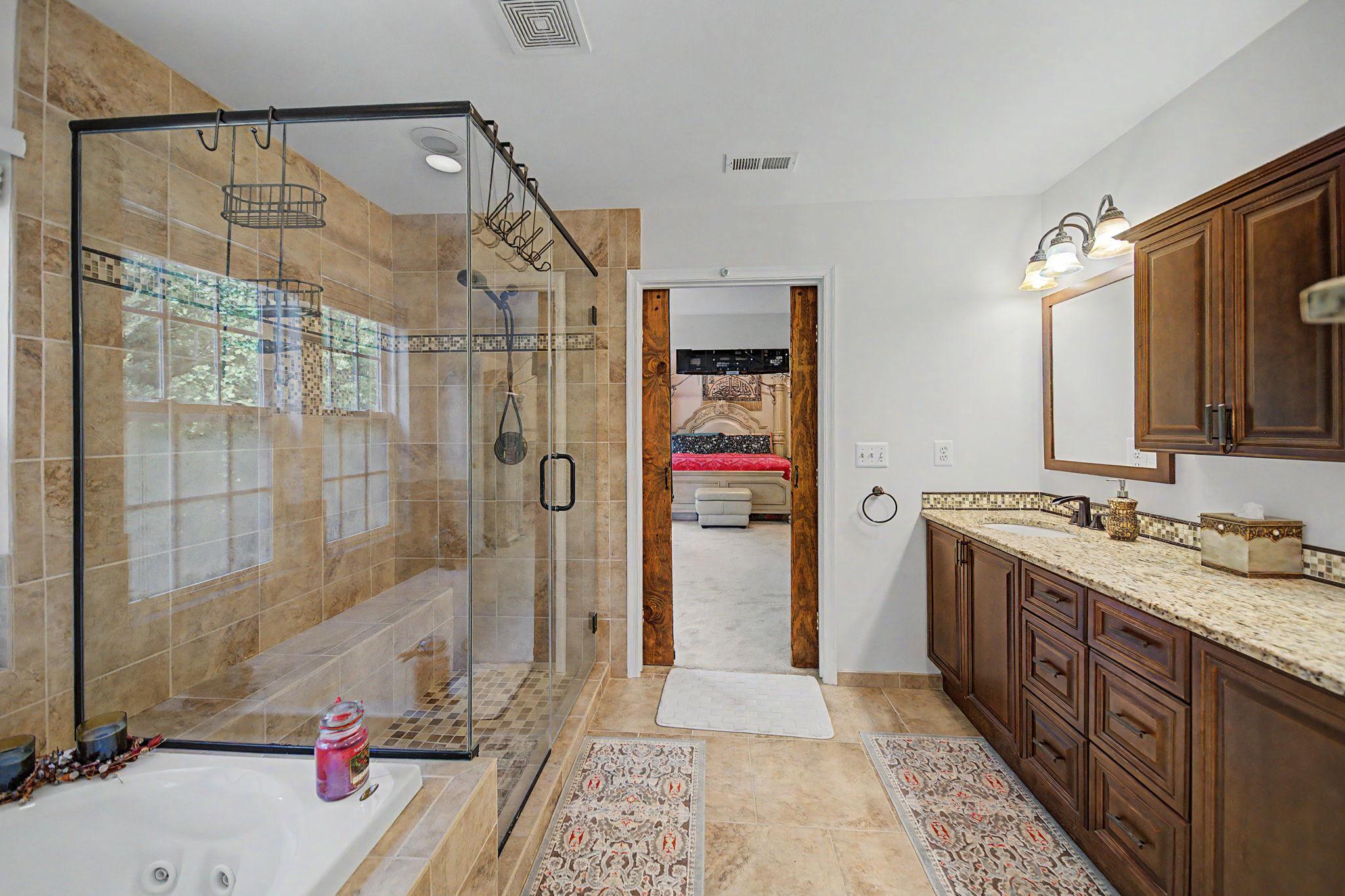 CARDINAL GLEN - Residential