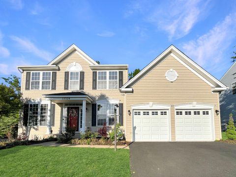Photo of 15329 Tina Lane, WOODBRIDGE, VA 22193 (MLS # VAPW2117818)