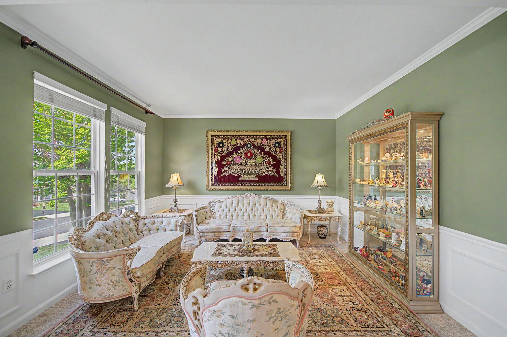 CARDINAL GLEN - Residential