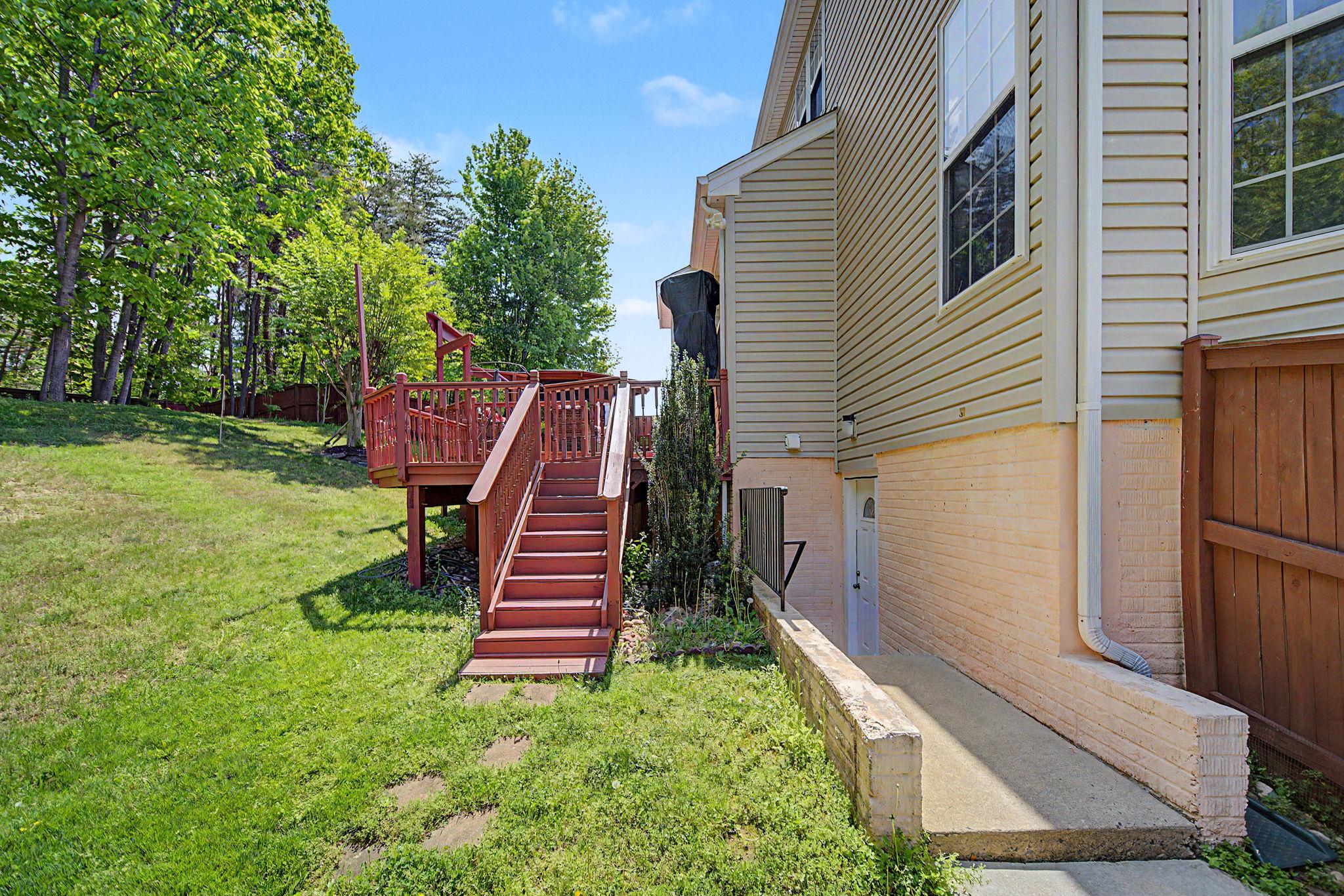 CARDINAL GLEN - Residential
