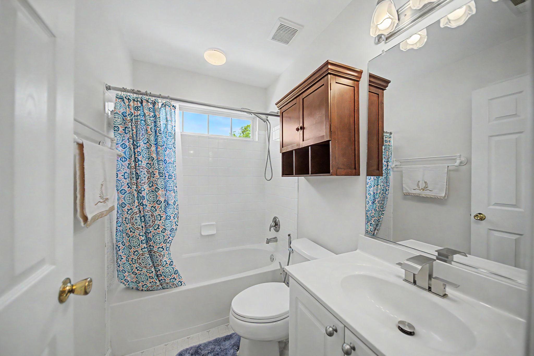 CARDINAL GLEN - Residential