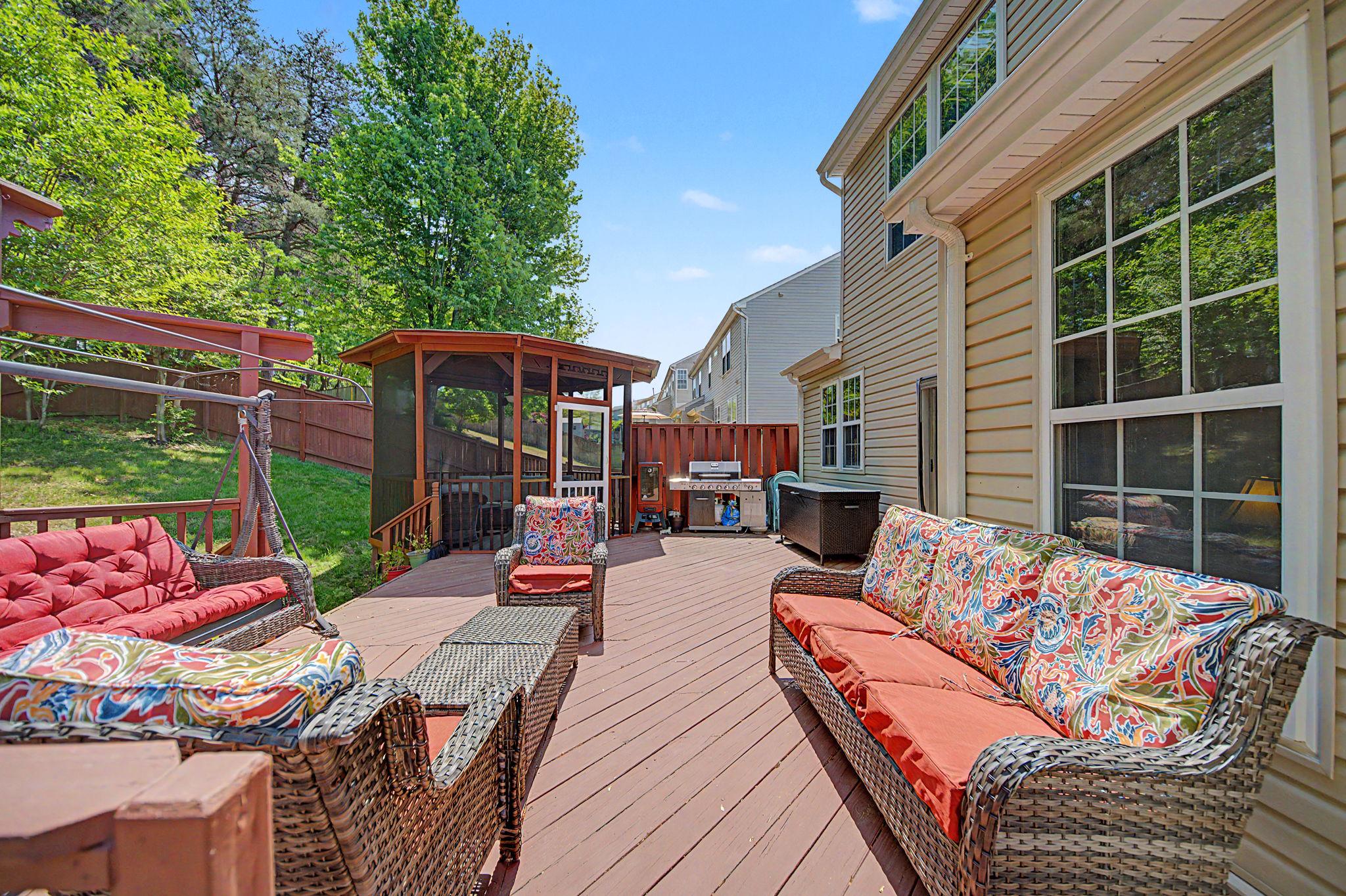 CARDINAL GLEN - Residential