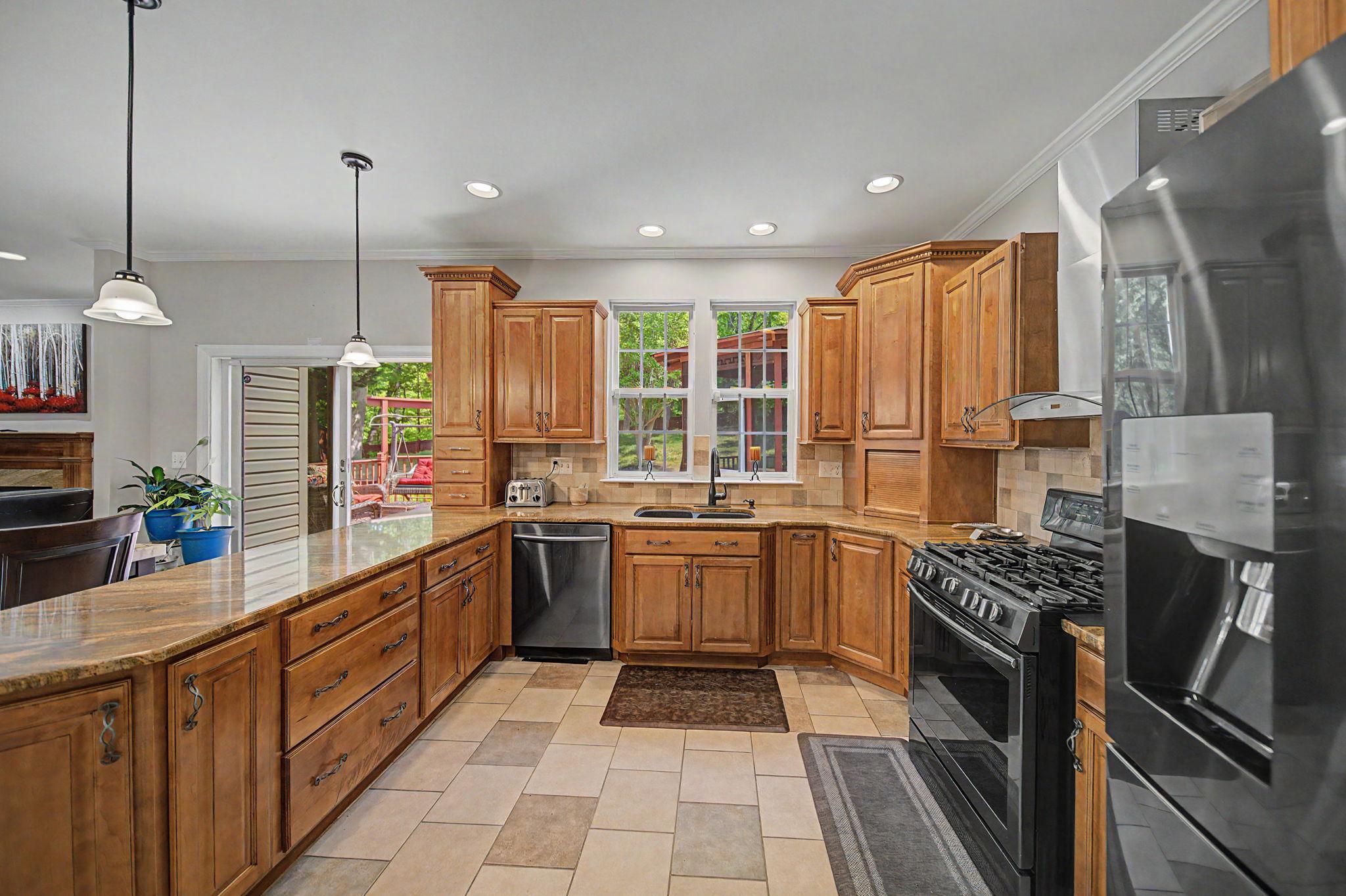 CARDINAL GLEN - Residential