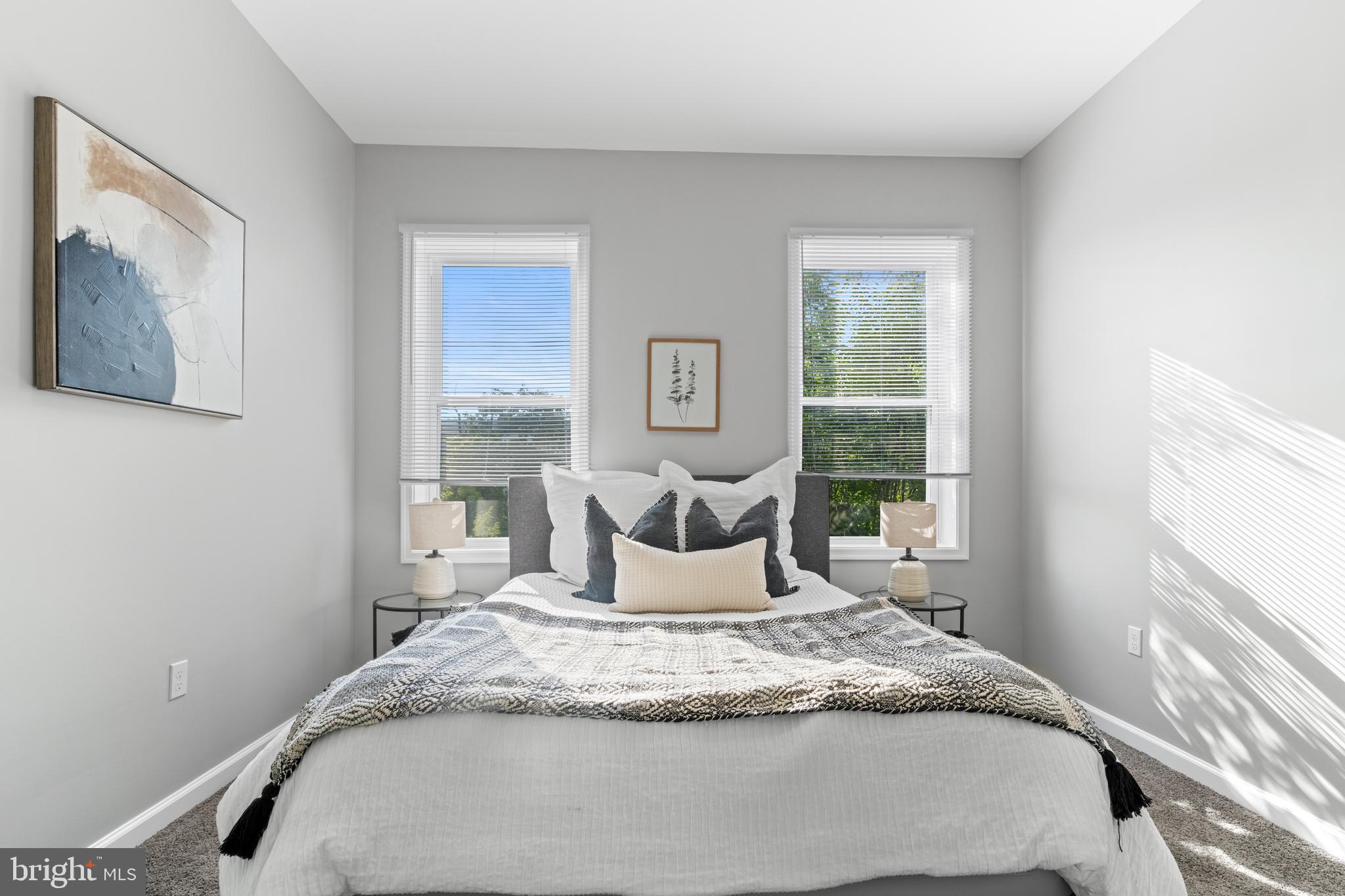 MILTON-MONTFORD - Residential